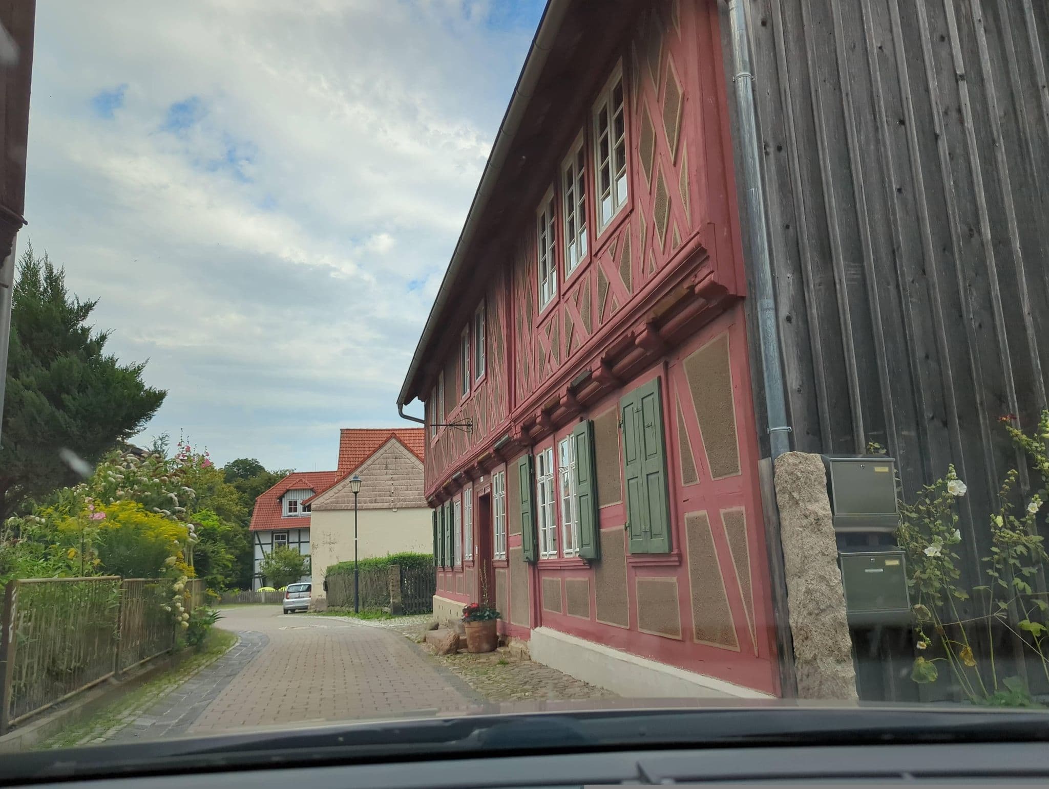 Street view near Ferienwohnung Daniela & Frank Lorenz, Ilsenburg — © AlexSpritze (CC BY-SA · Mapillary)
