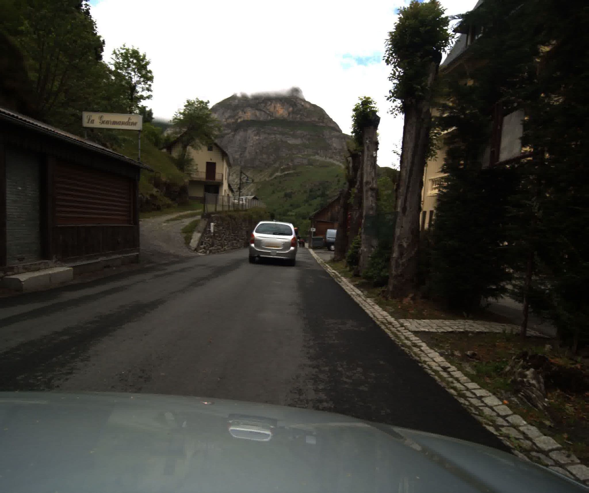 Street view near Hôtel Le Marboré, Luz-Saint-Sauveur — © sogefi (CC BY-SA · Mapillary)