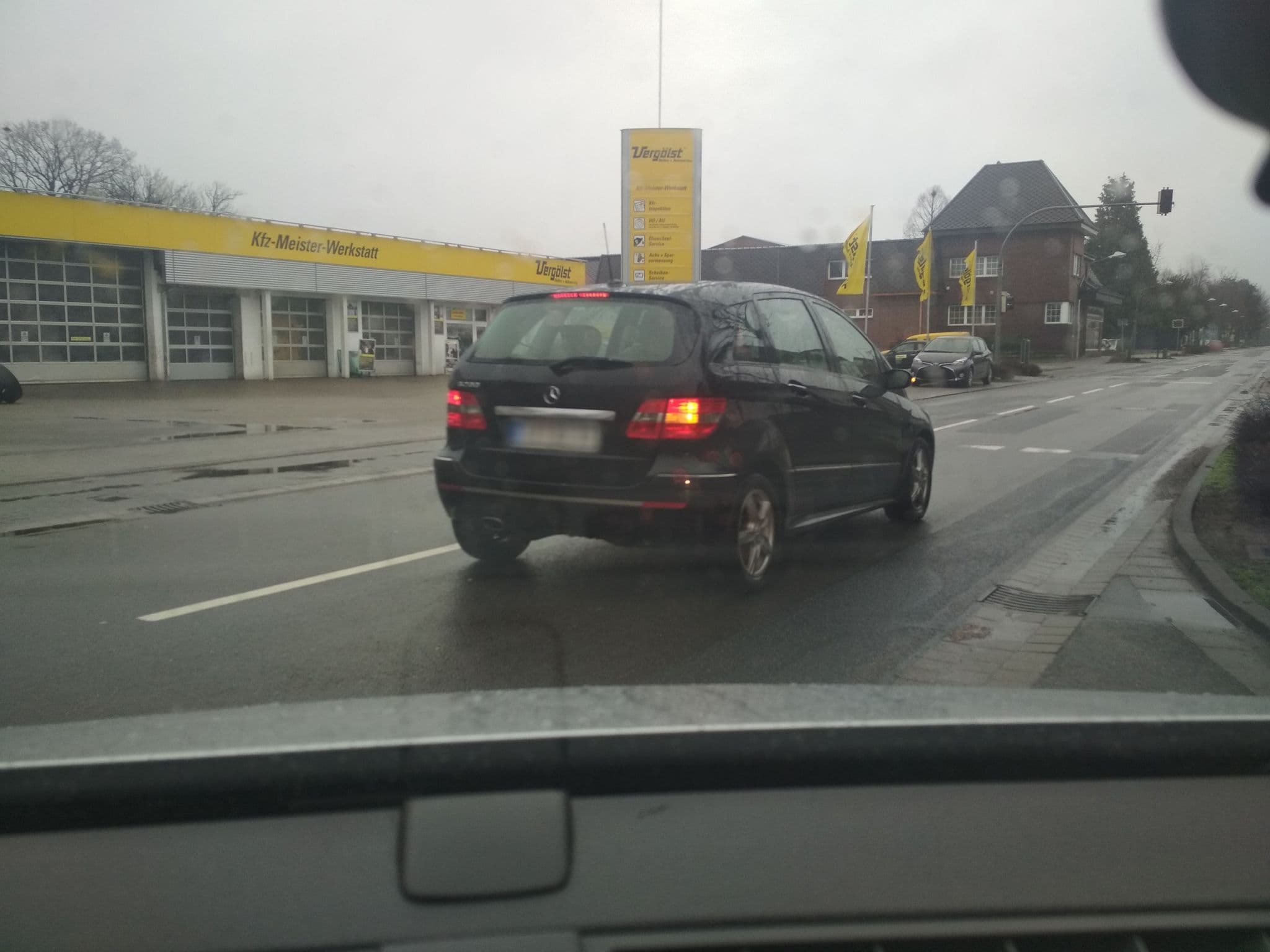 Street view near Rühling's Hotel, Wittingen — © SimonHarms (CC BY-SA · Mapillary)