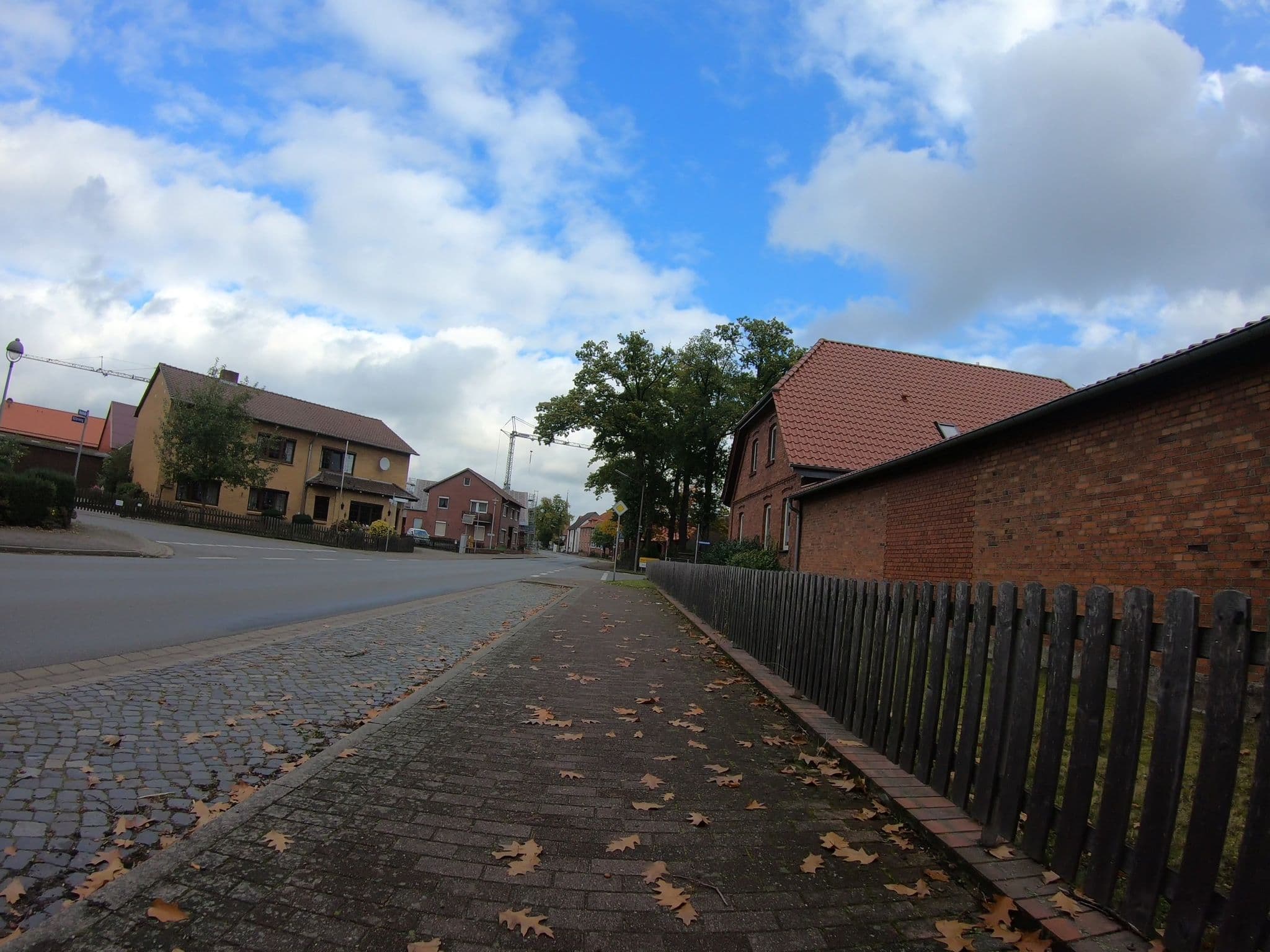 Street view near Kotschenreuther, Wahrenholz — © m4p1ll4ry (CC BY-SA · Mapillary)