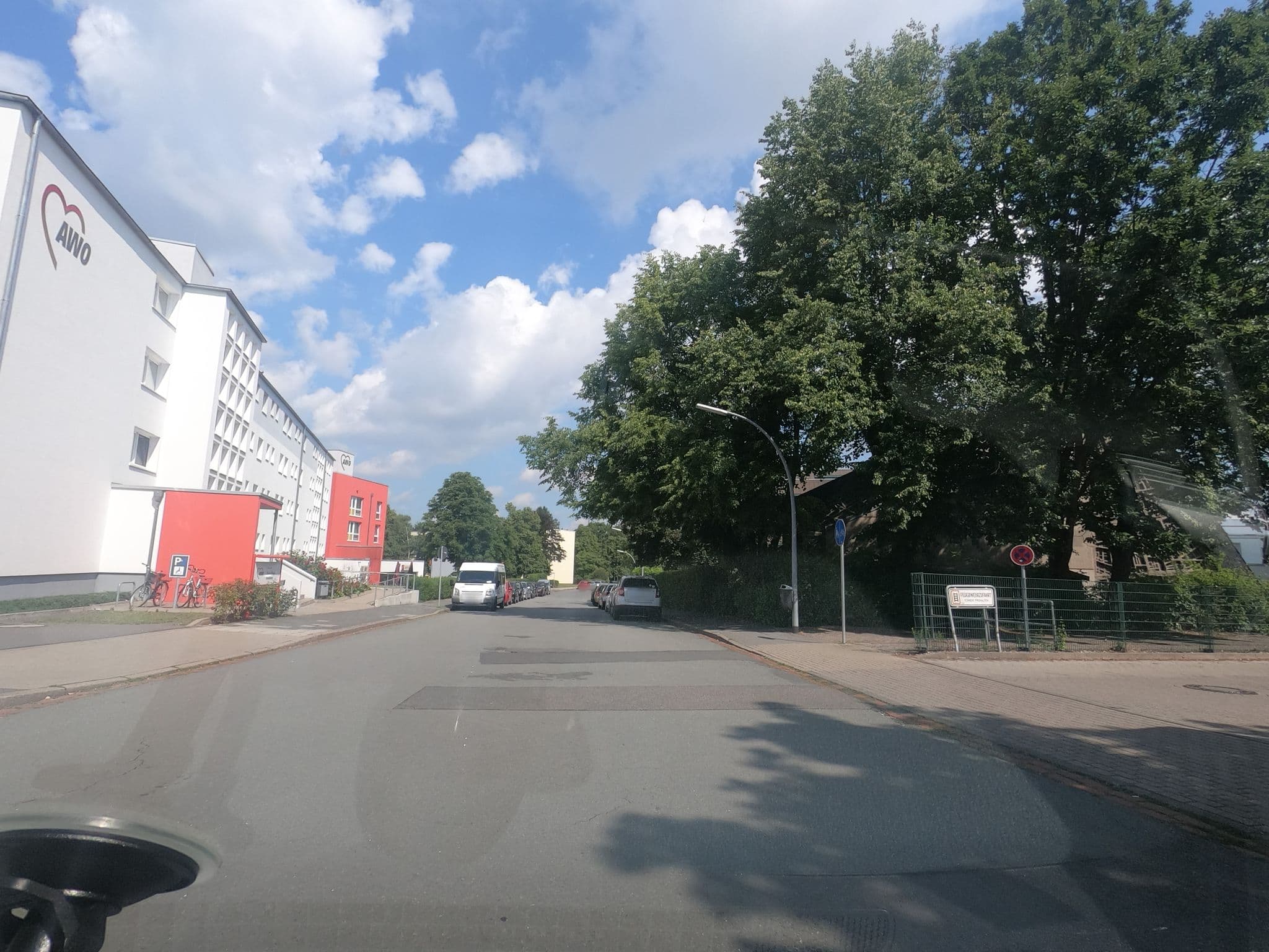Street view near Best Western Hotel Braunschweig, Heidberg — © u14183 (CC BY-SA · Mapillary)