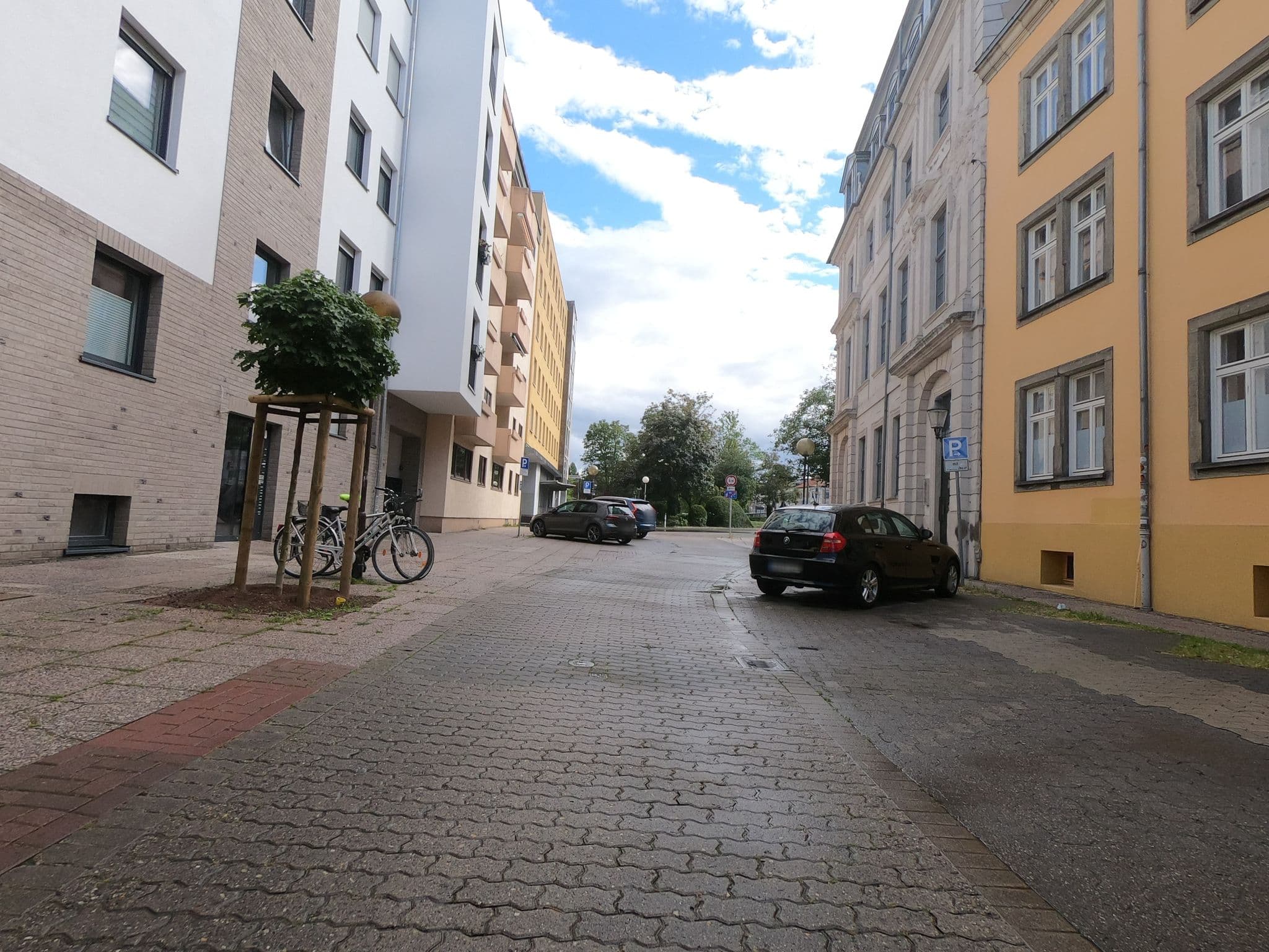 Street view near RC Hotelverwaltungs- und Betriebsgesellschaft, Altewiek — © u14183 (CC BY-SA · Mapillary)