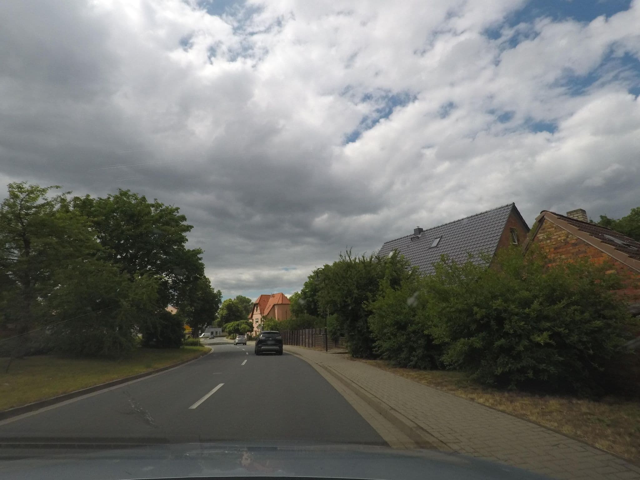 Street view near Sabine und Siegmund Steinlage Pension, Hötensleben — © sunnyteater (CC BY-SA · Mapillary)