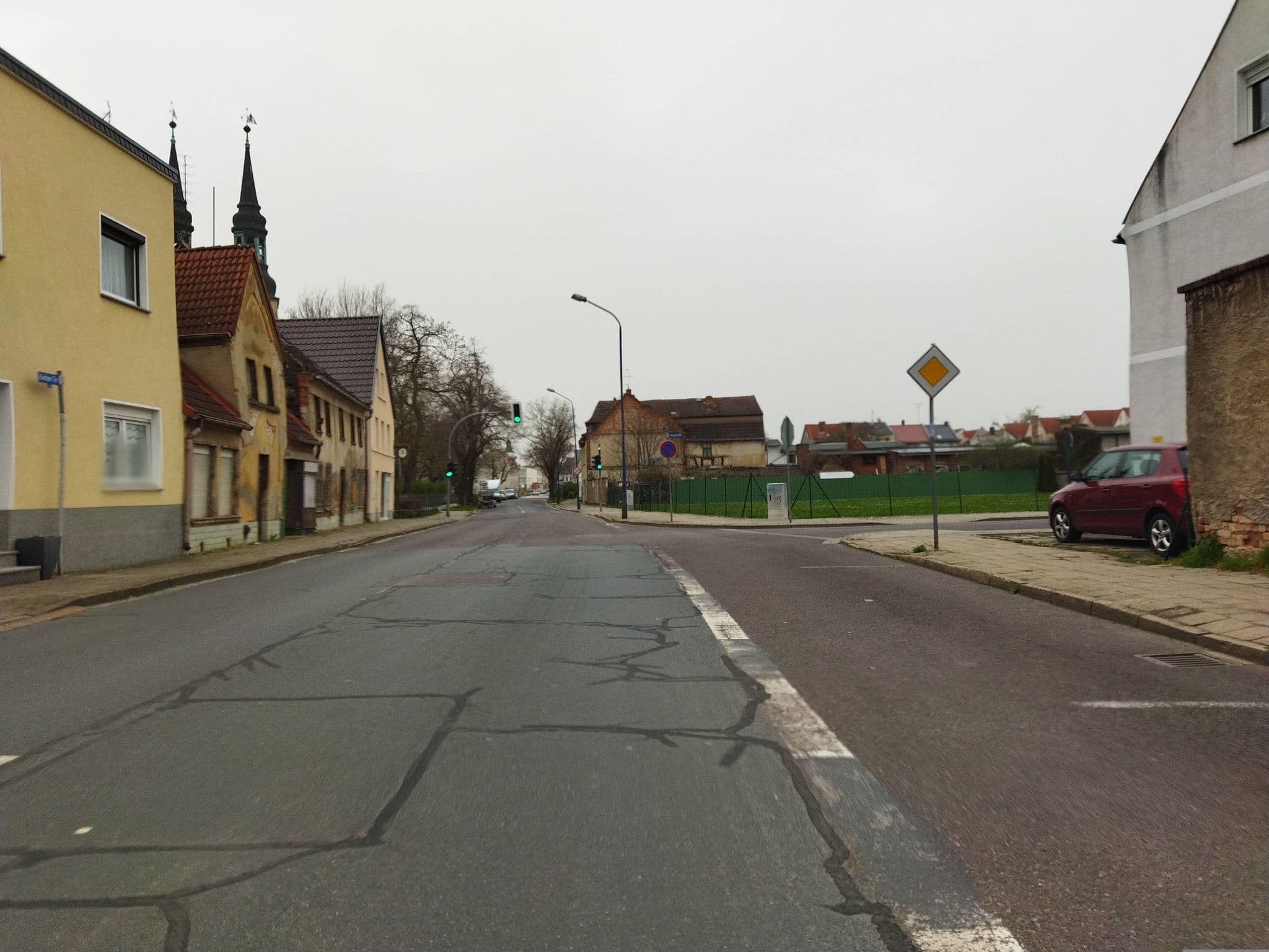 Street view near WELTRAD Quartier - Bed & Bike Elbe Hotel, Schönebeck — © changchun1 (CC BY-SA · Mapillary)