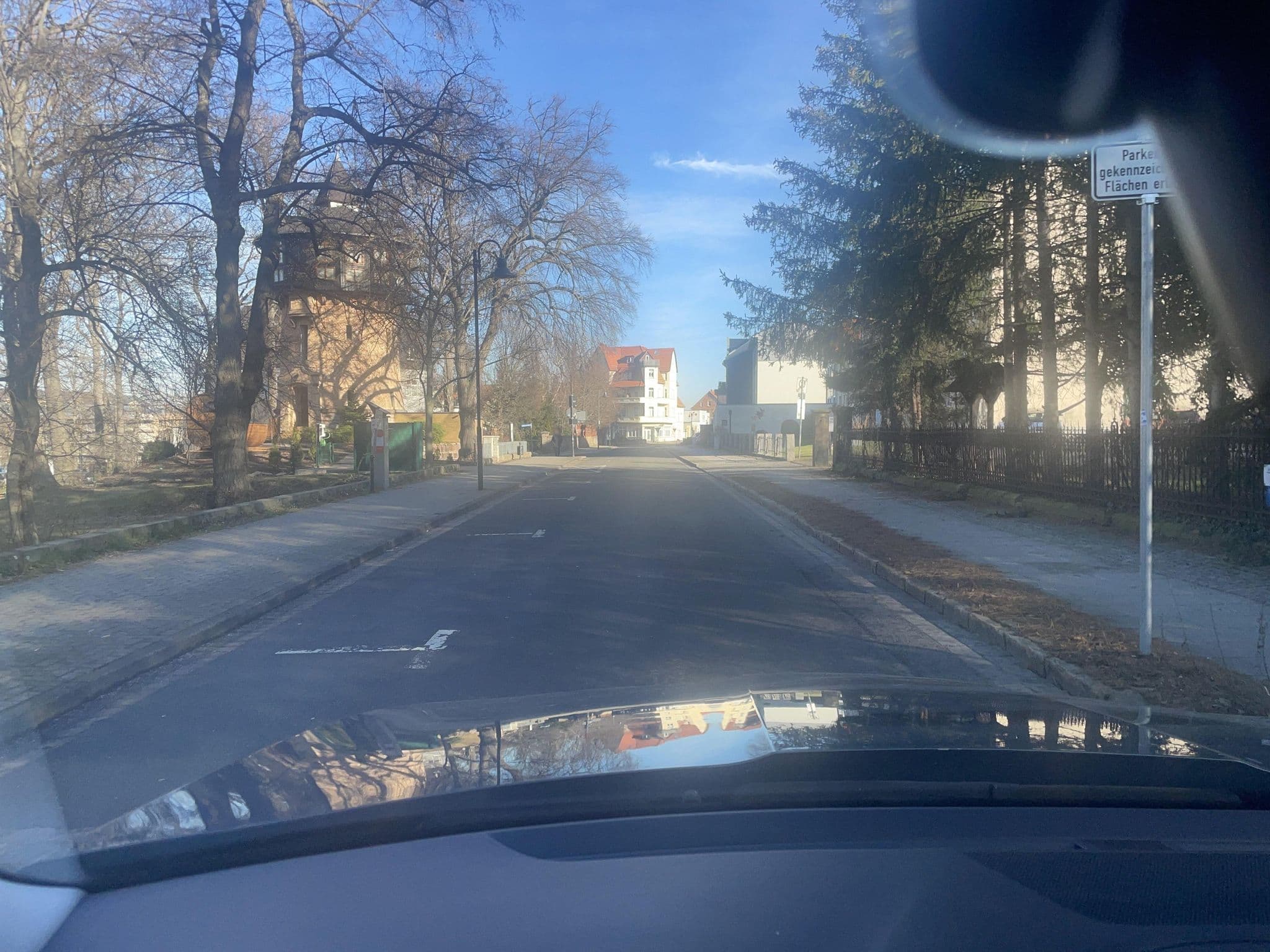 Street view near Evangelisches Gemeindehaus, Thale — © surveyor99 (CC BY-SA · Mapillary)