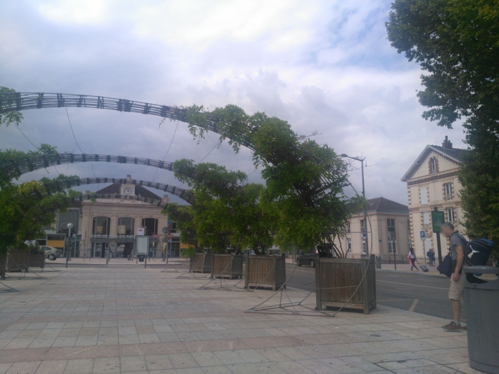 Street view near Le Saint-Georges, Chalon-sur-Saône — © vho (CC BY-SA · Mapillary)
