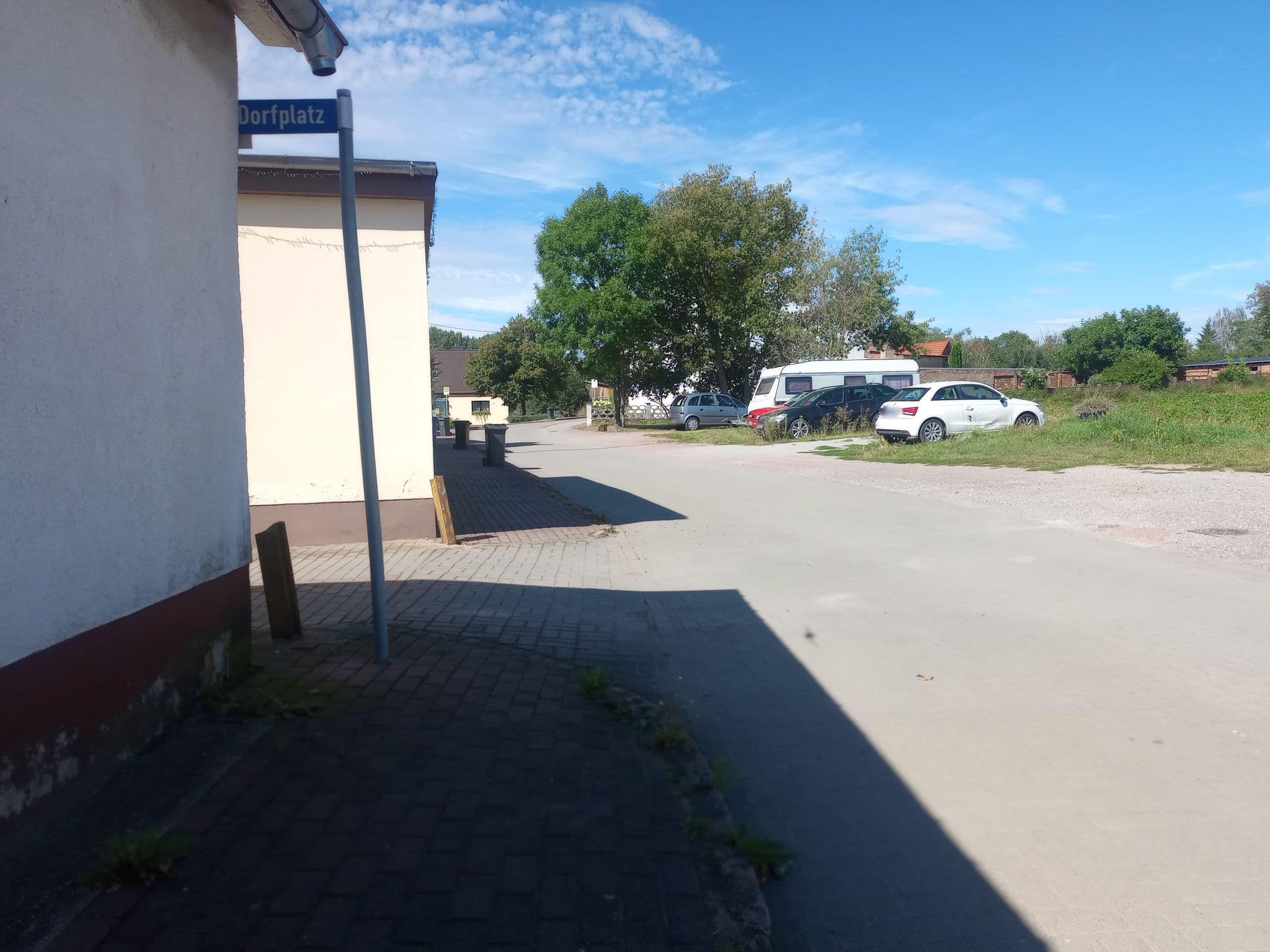 Street view near Angelika Webel, Könnern — © natura (CC BY-SA · Mapillary)