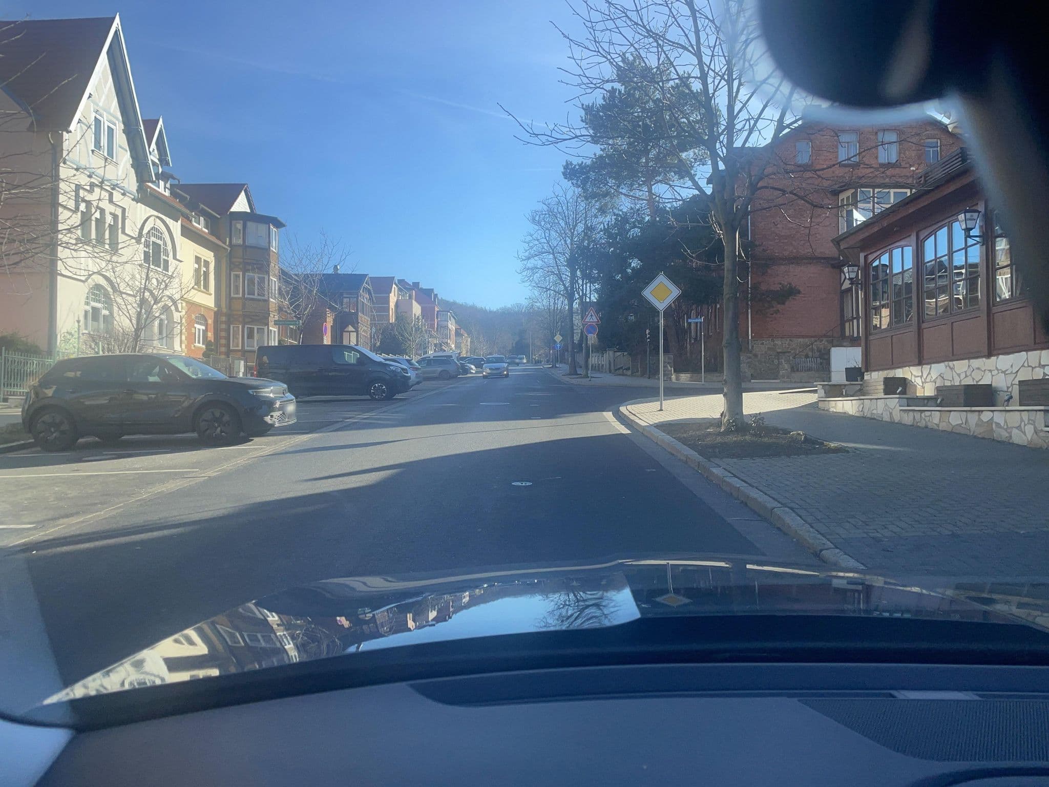 Street view near Hotel Ristorante Piccolo, Thale — © surveyor99 (CC BY-SA · Mapillary)