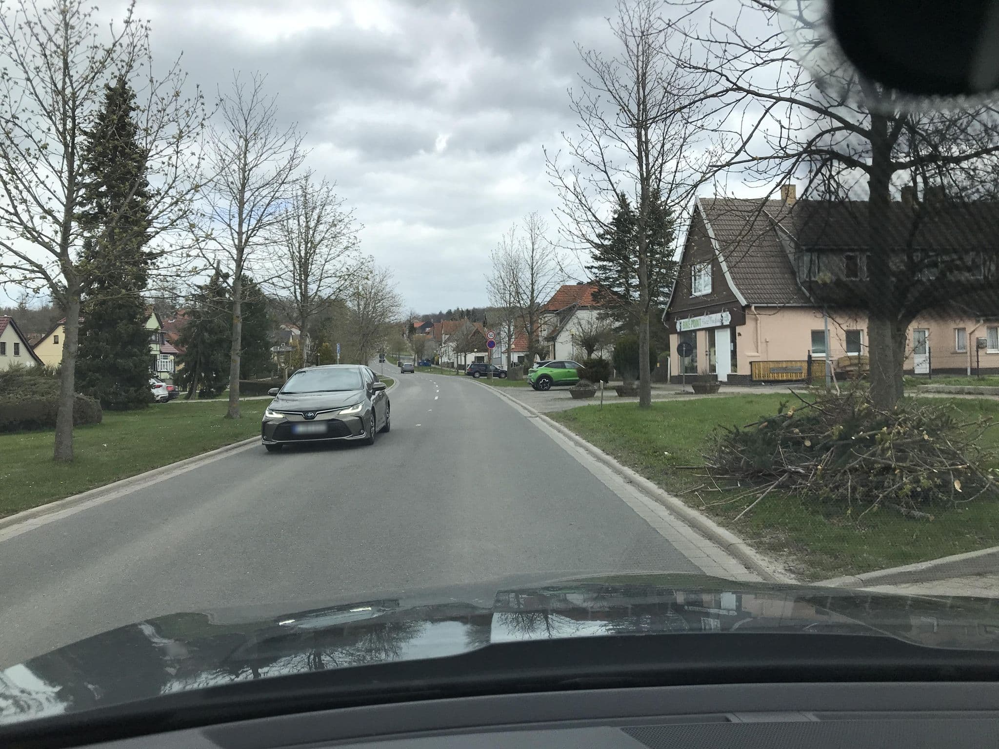 Street view near Hotelferienanlage Friedrichsbrunn, Friedrichsbrunn — © surveyor99 (CC BY-SA · Mapillary)