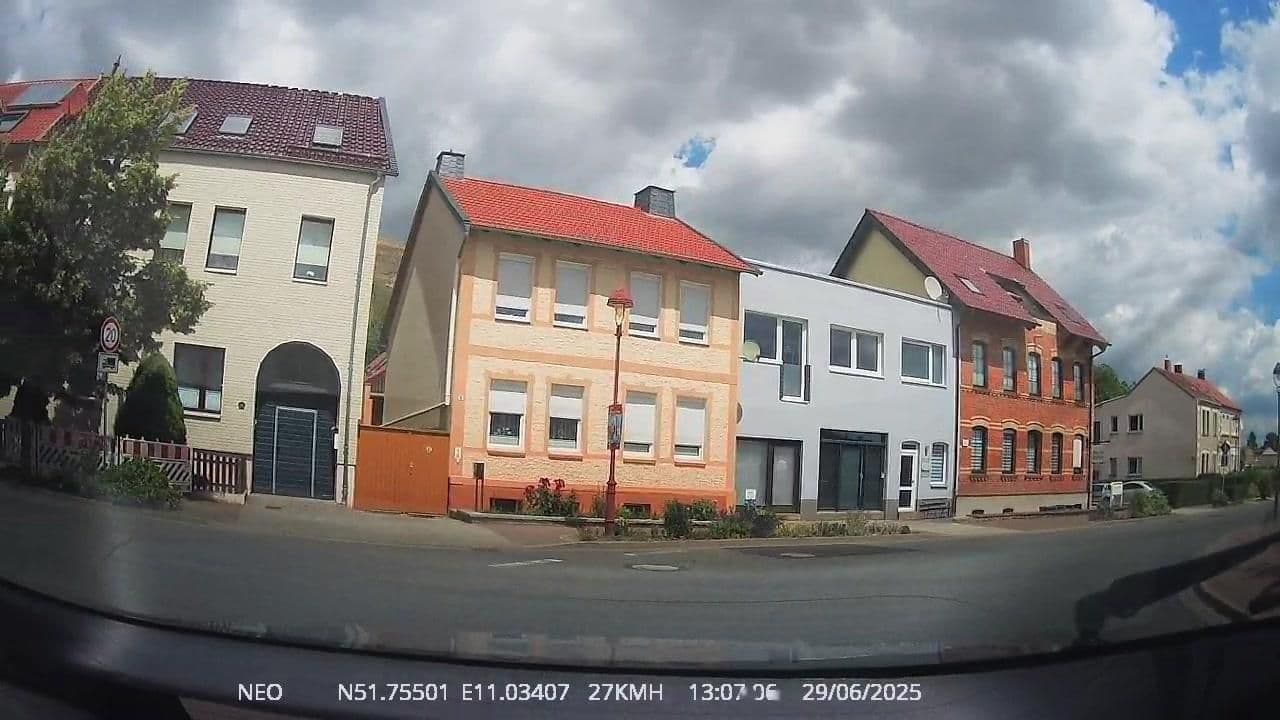 Street view near Evangelische Stiftung Neinstedt, Thale — © TechniPorter (CC BY-SA · Mapillary)