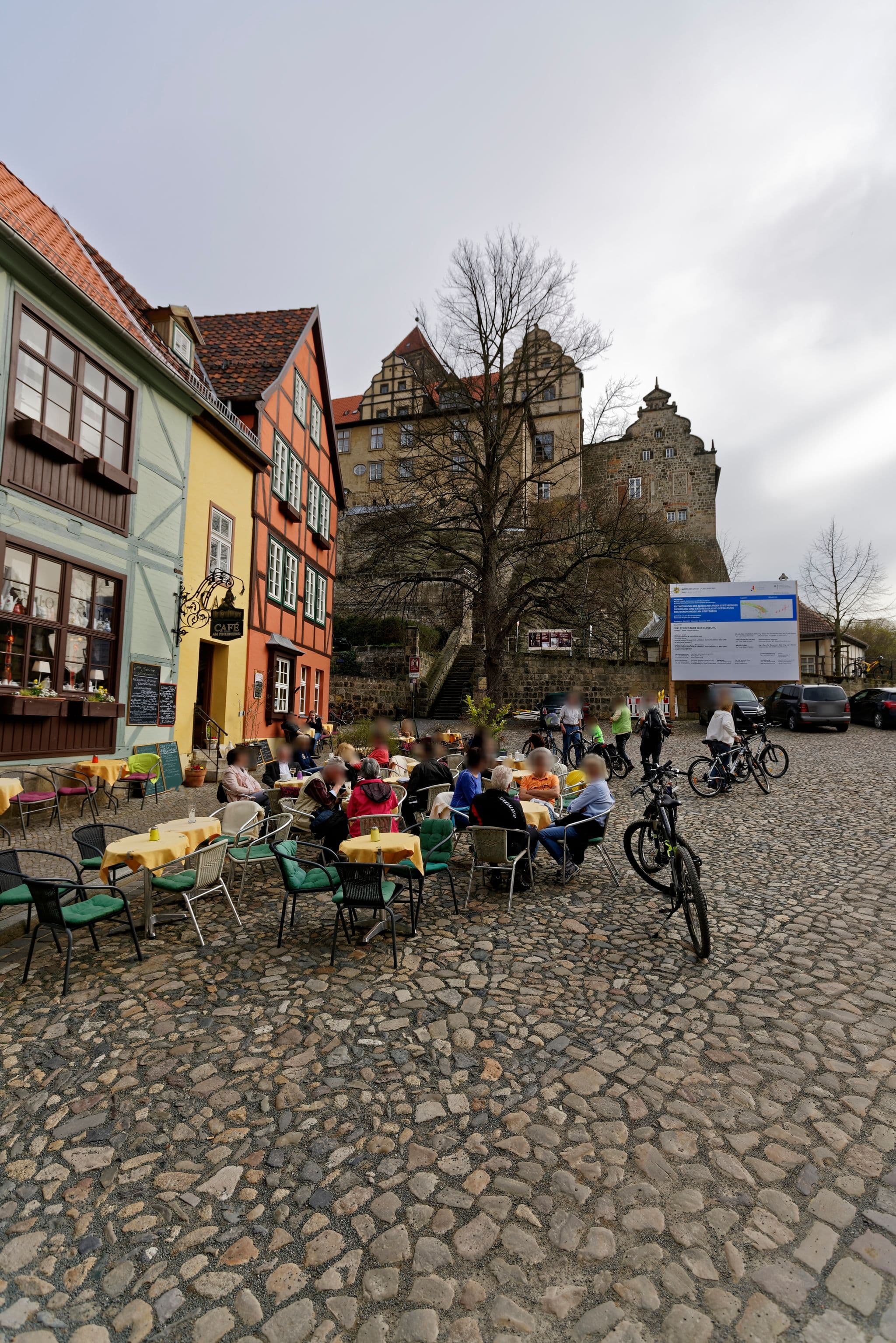 Street view near Denkmalferien, Quedlinburg — © txllxt (CC BY-SA · Mapillary)