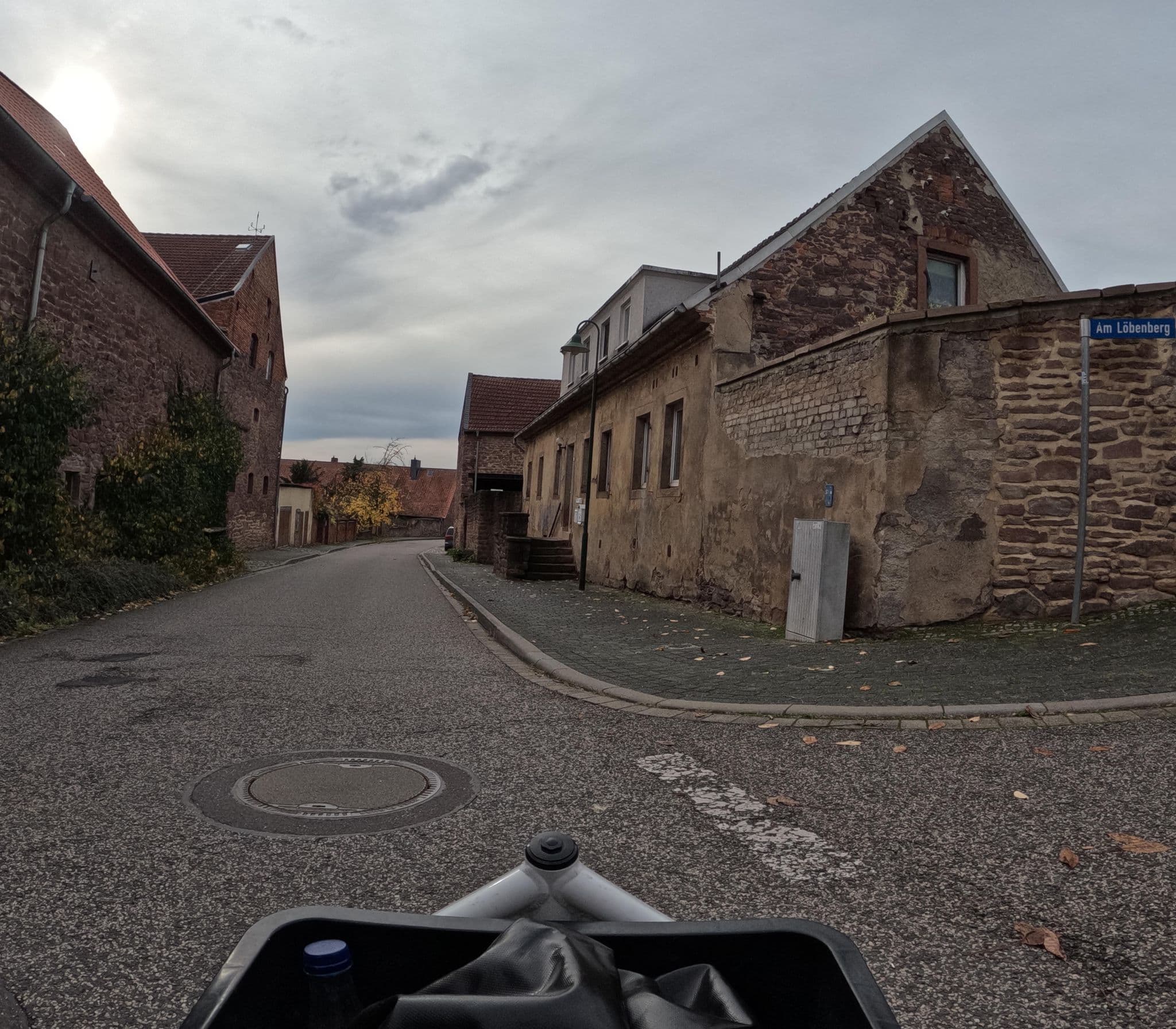 Street view near Hofcafé EisZeit, Süplingen — © britiger (CC BY-SA · Mapillary)