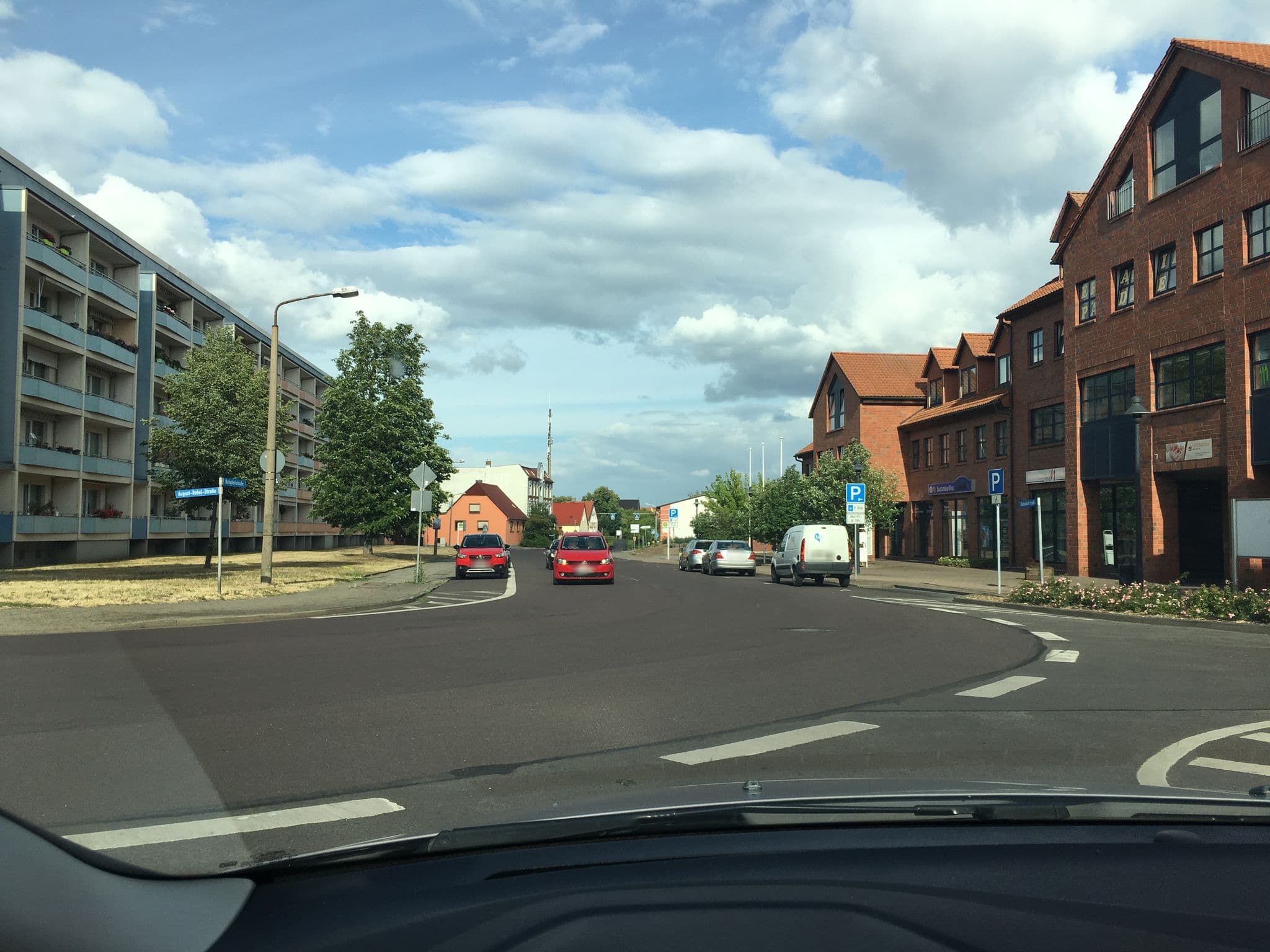 Street view near der Reise-Spatz, Wolmirstedt — © bejotel (CC BY-SA · Mapillary)