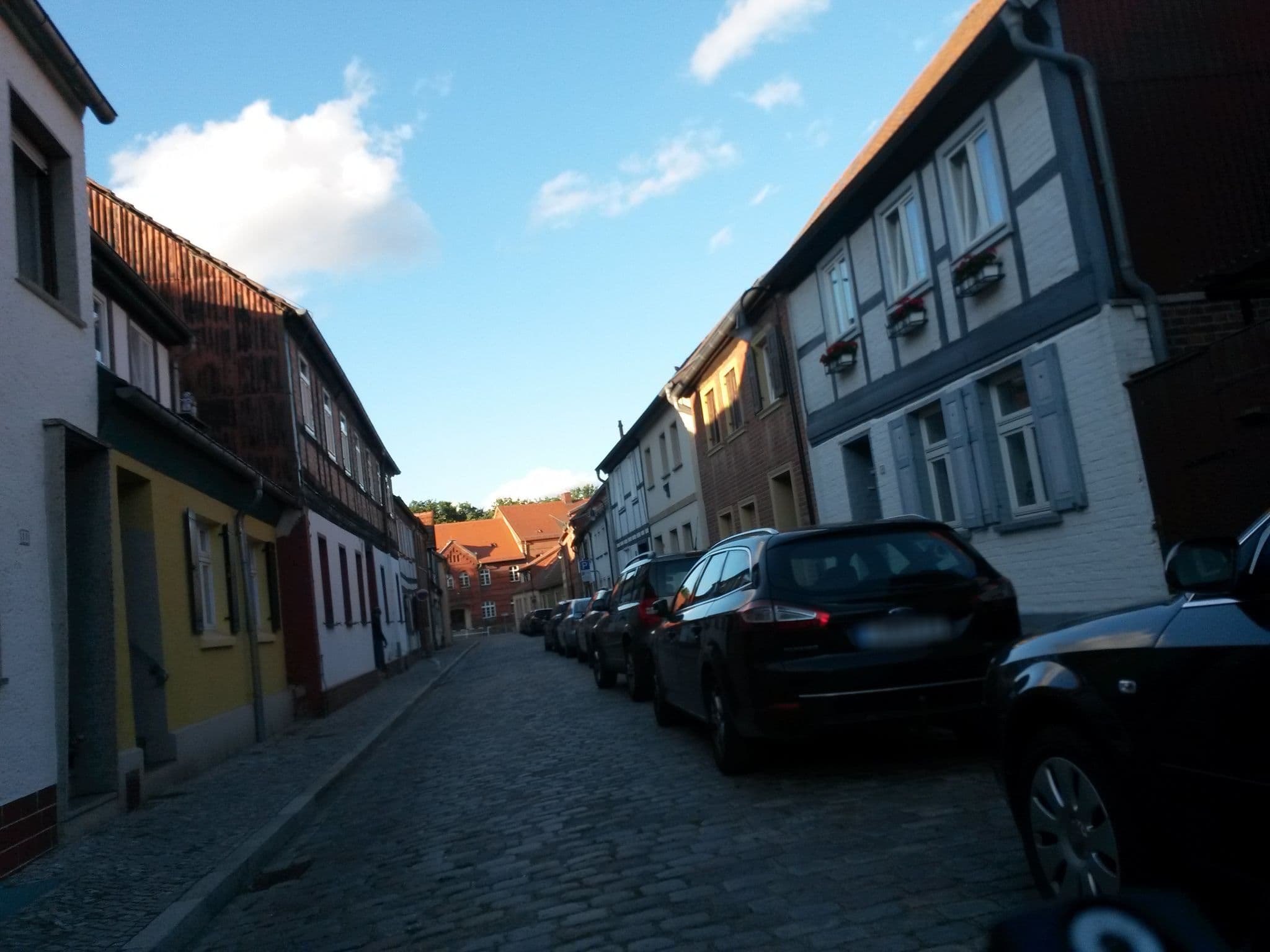 Street view near Haus ElbTanger, Tangermünde — © rausk (CC BY-SA · Mapillary)
