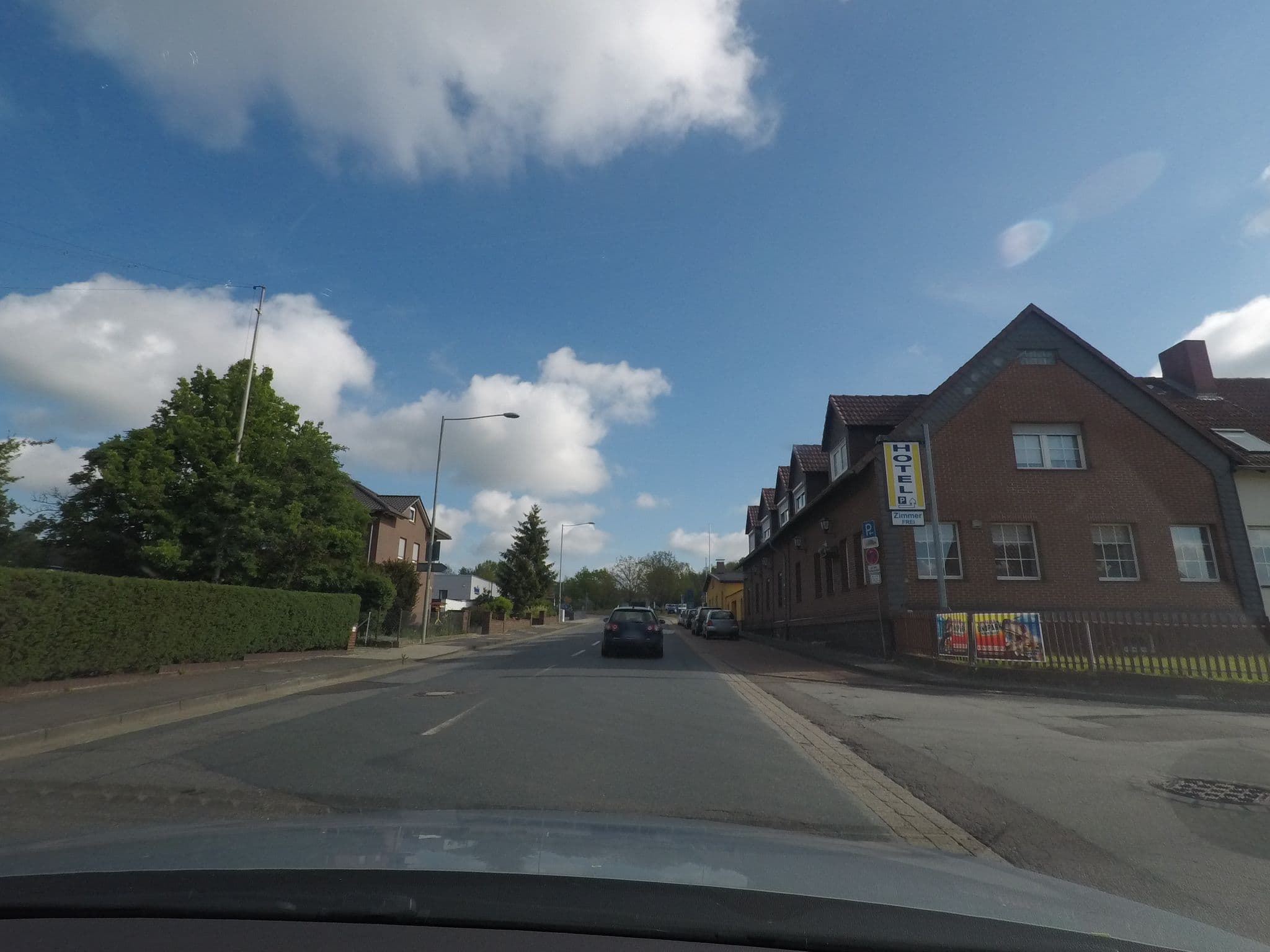 Street view near Friso-Hotel, Helmstedt — © sunnyteater (CC BY-SA · Mapillary)