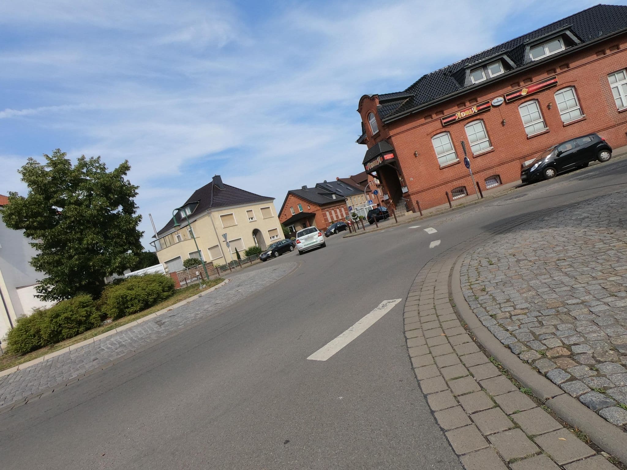 Street view near Hotel-Restaurant Dubrovnik, Gardelegen — © u14183 (CC BY-SA · Mapillary)