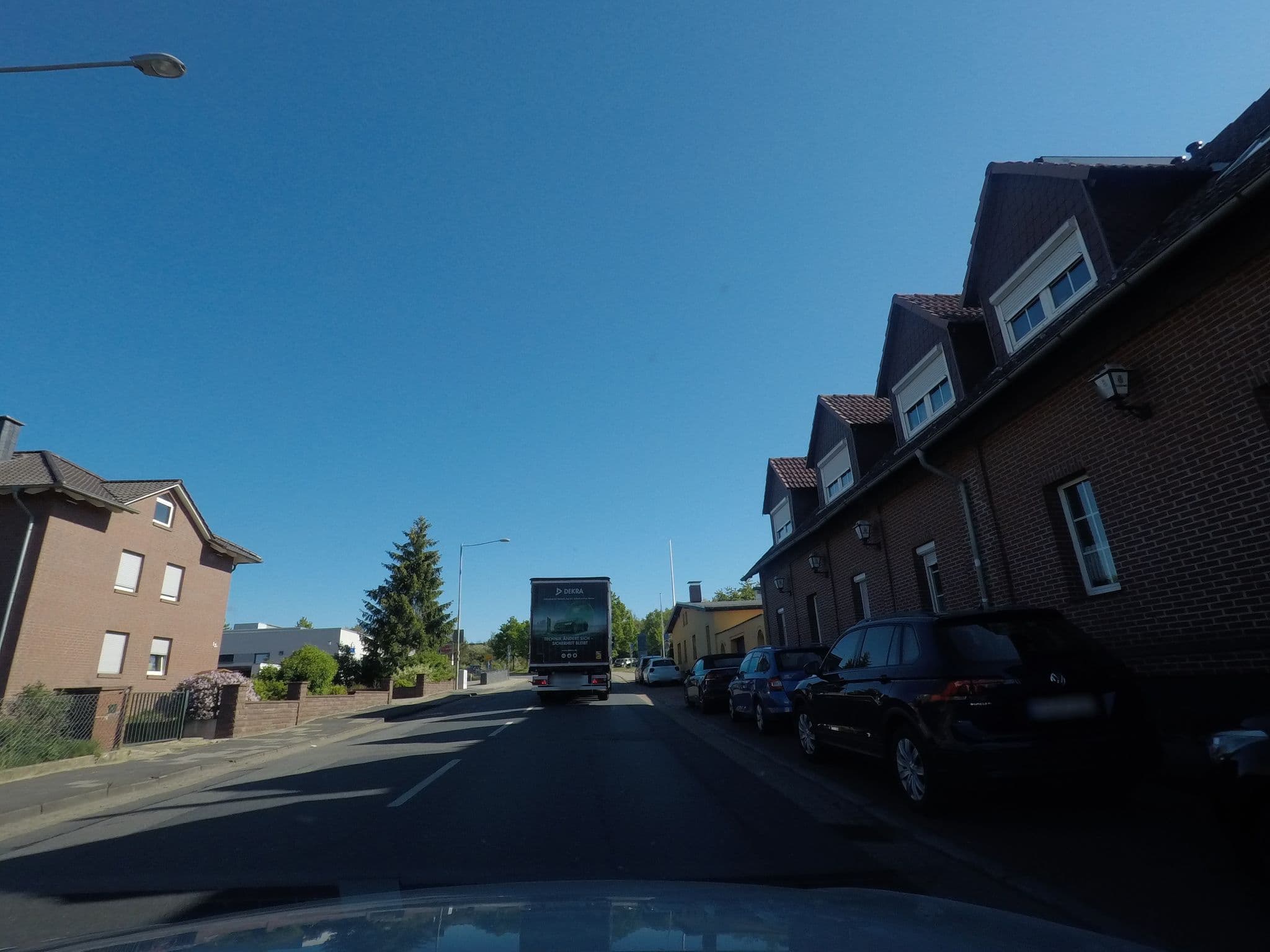 Street view near Friso Hotel Petra Pfitzner, Helmstedt — © sunnyteater (CC BY-SA · Mapillary)