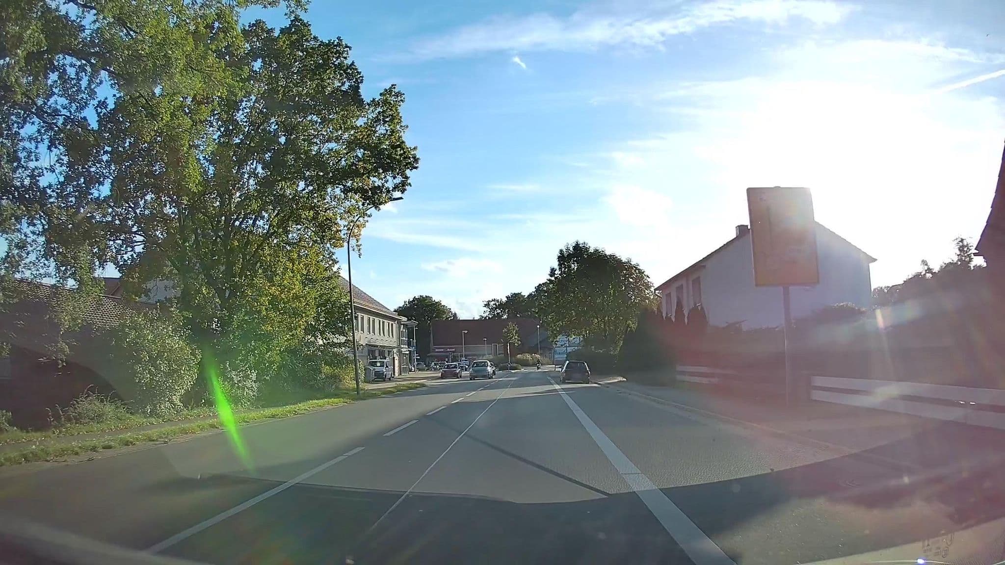 Street view near Pension Heithecker, Scheeßel — © hendel (CC BY-SA · Mapillary)