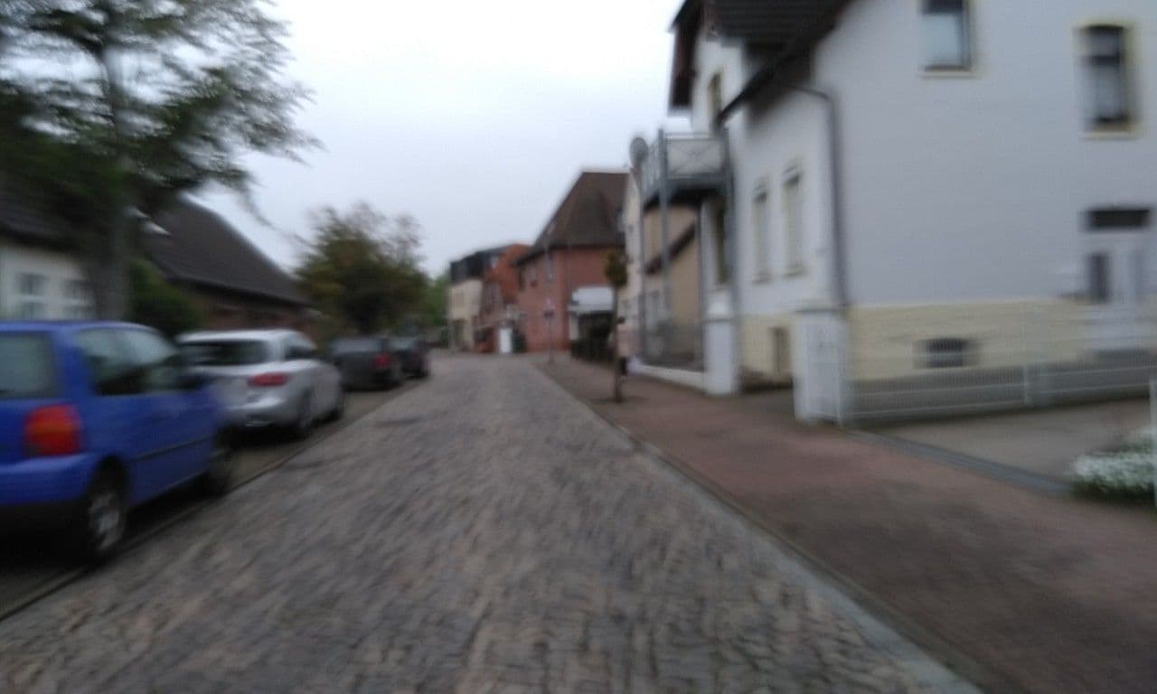 Street view near Lena Laudan, Jan-Hinnerk Laudan Ferien- und Gästewohnungsvermietung, Buxtehude — © calmapill (CC BY-SA · Mapillary)