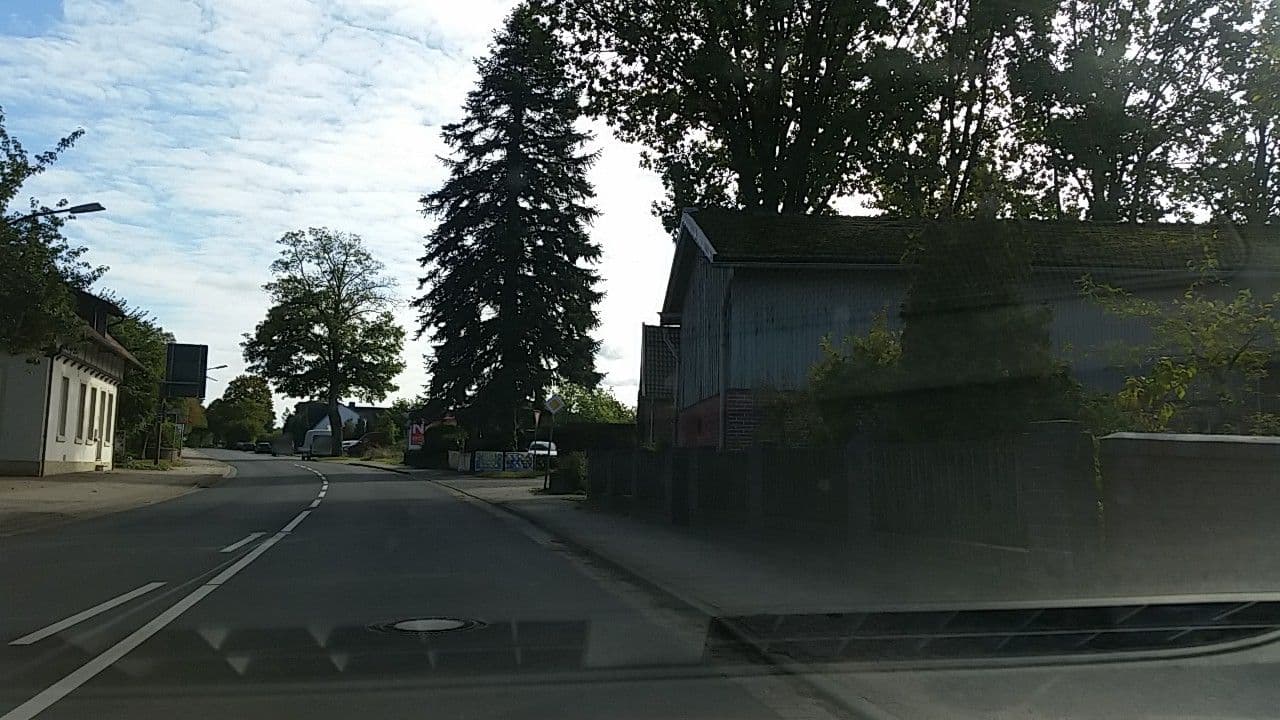 Street view near Karin Holsten, Hemslingen — © tian (CC BY-SA · Mapillary)