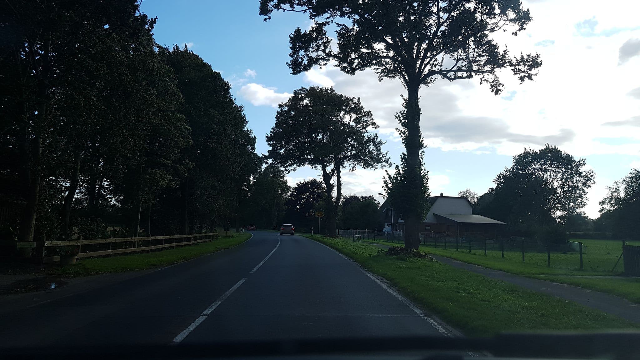 Street view near Elke Schiffel, Thedinghausen — © jiffyspace (CC BY-SA · Mapillary)
