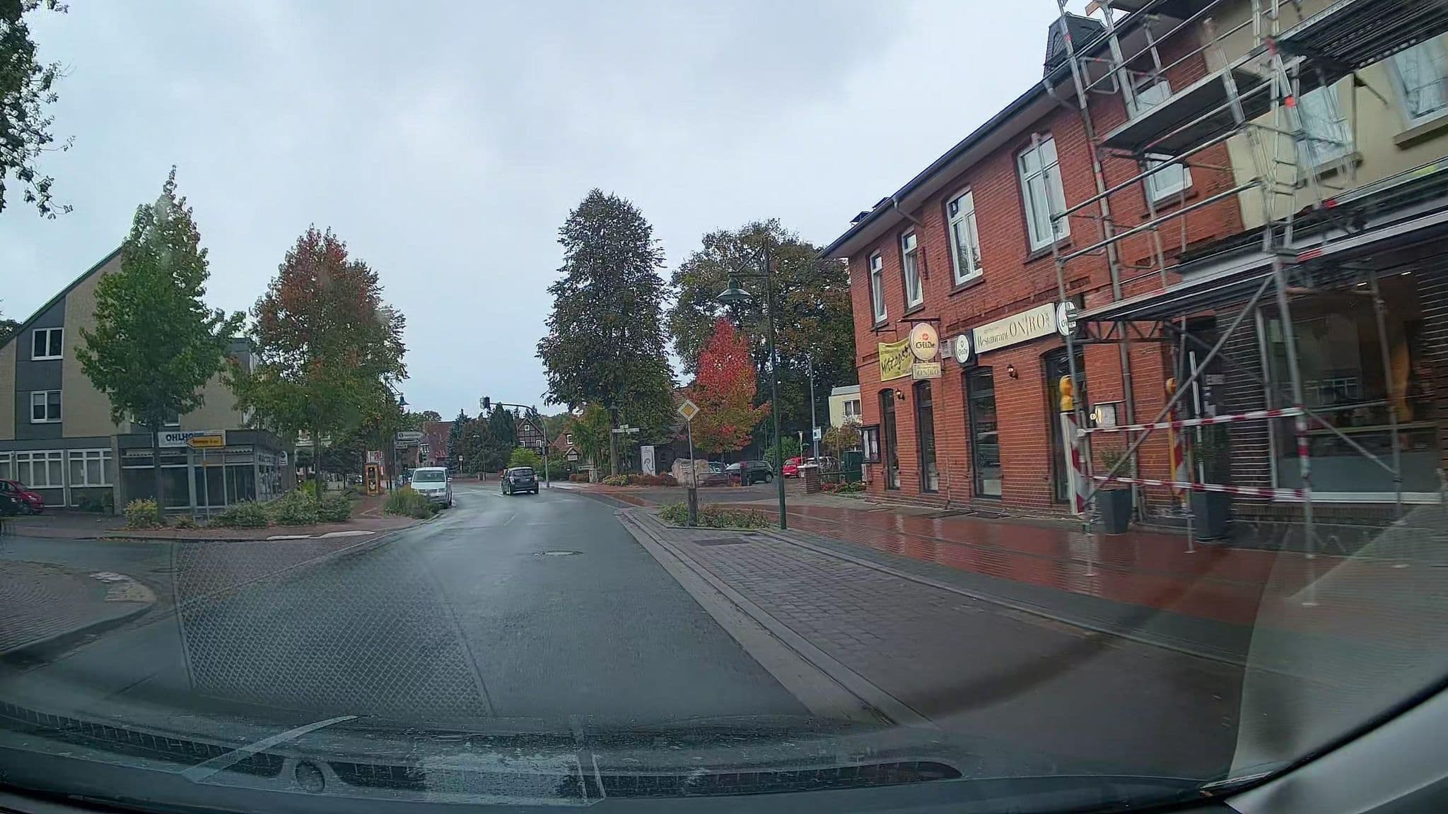 Street view near Feuerstein, Hemslingen — © StefanS79 (CC BY-SA · Mapillary)