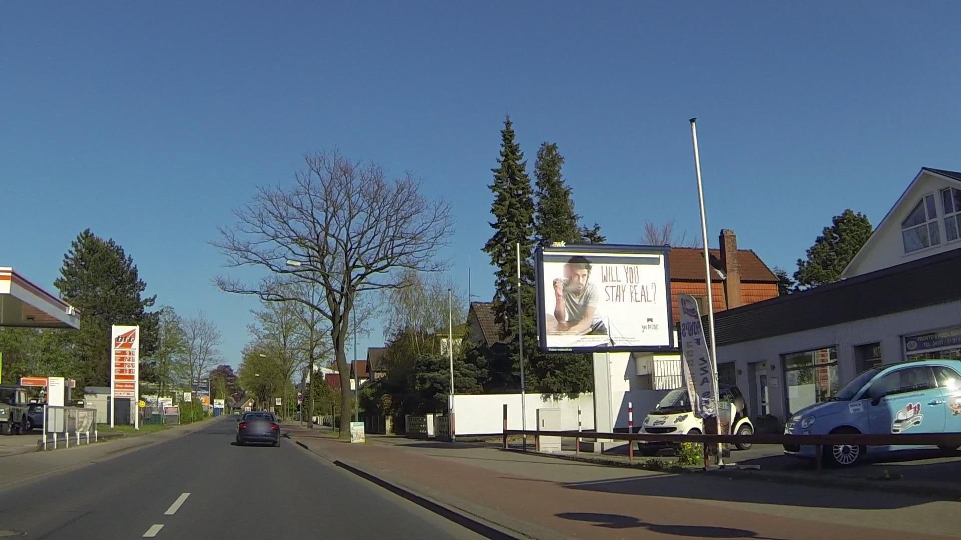 Street view near Gästehaus Pinneberg, Pinneberg — © kevinq (CC BY-SA · Mapillary)