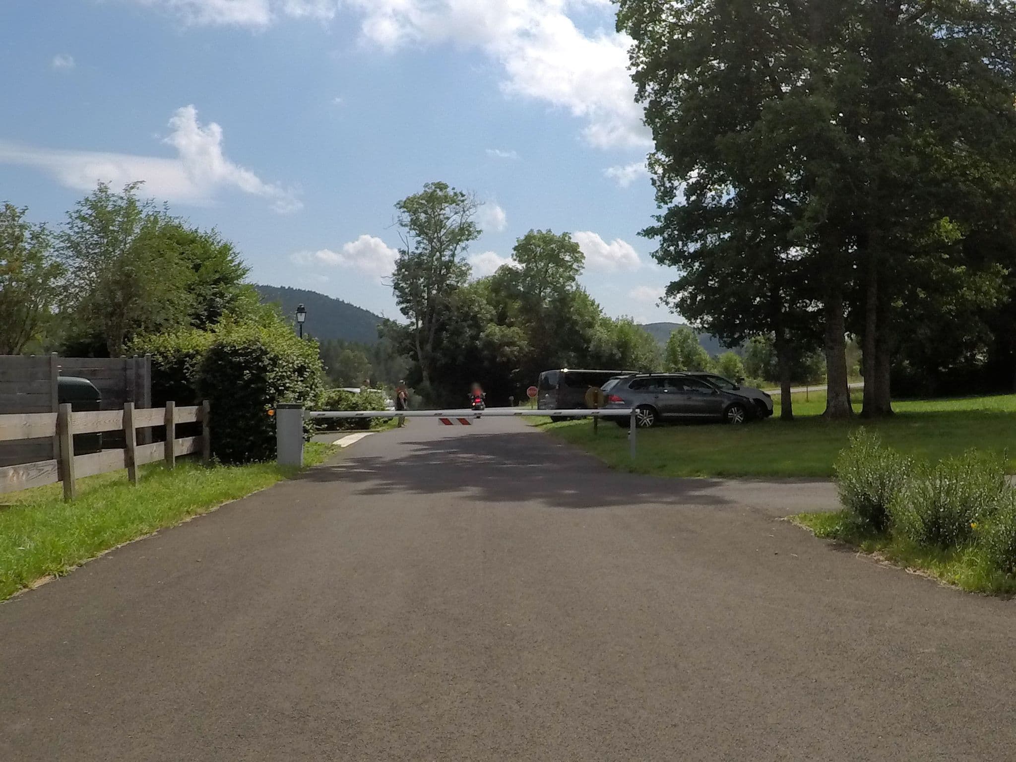 Street view near Gite de Montlosier, Aydat — © xdu (CC BY-SA · Mapillary)