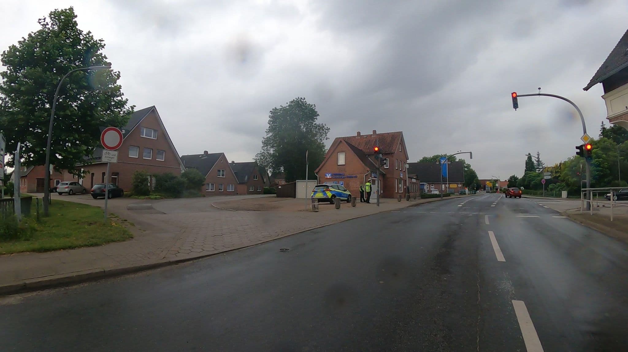 Street view near Neuenfelder Pension, Neuenfelde — © veloroute_hamburg (CC BY-SA · Mapillary)