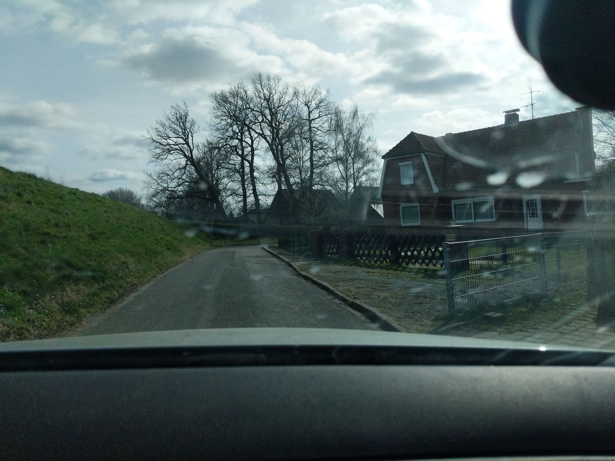 Street view near Deichferien, Drochtersen — © nesshof (CC BY-SA · Mapillary)