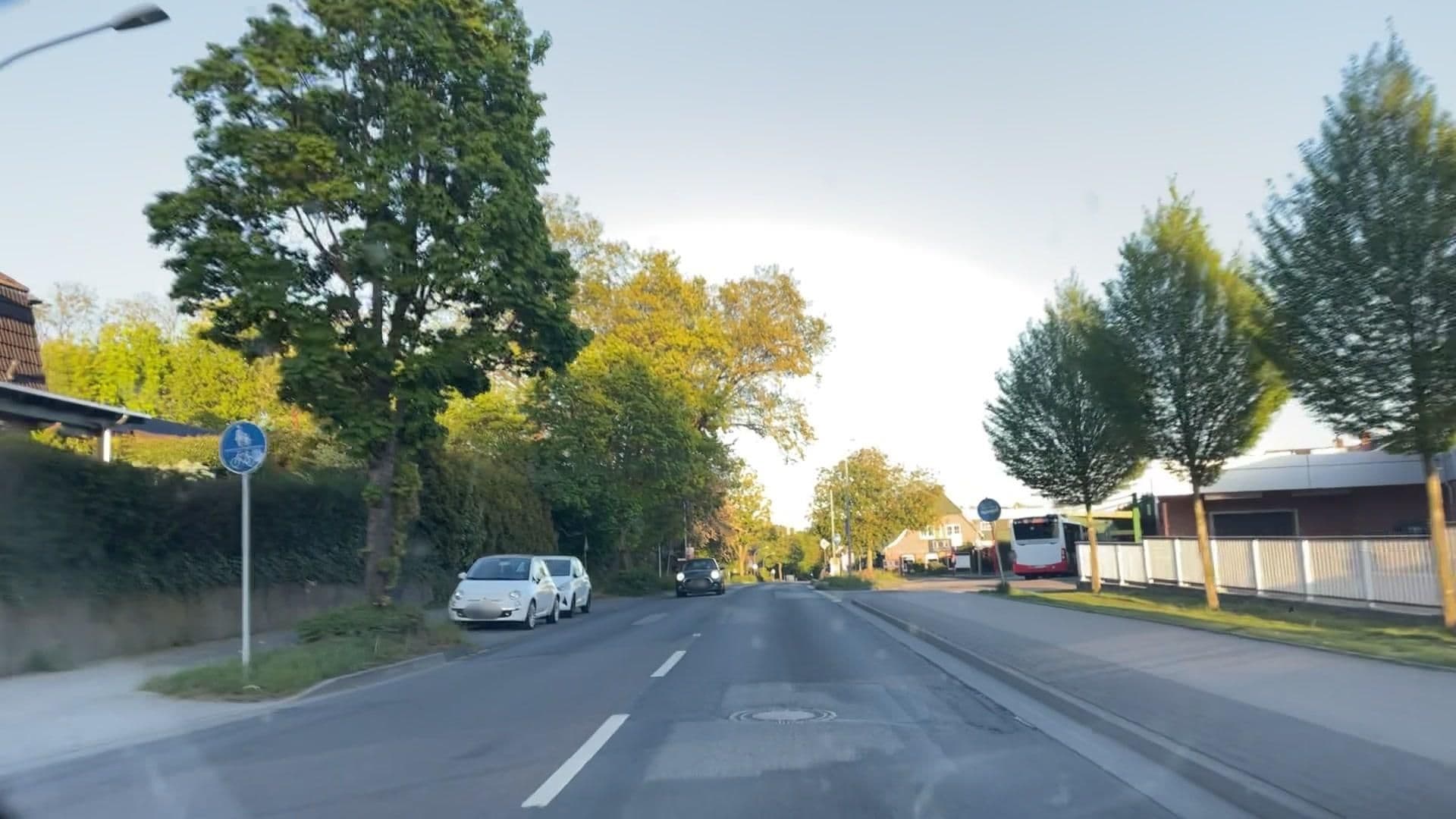 Street view near Hotel Restaurant Dubrovnik, Seevetal — © hotteliene (CC BY-SA · Mapillary)