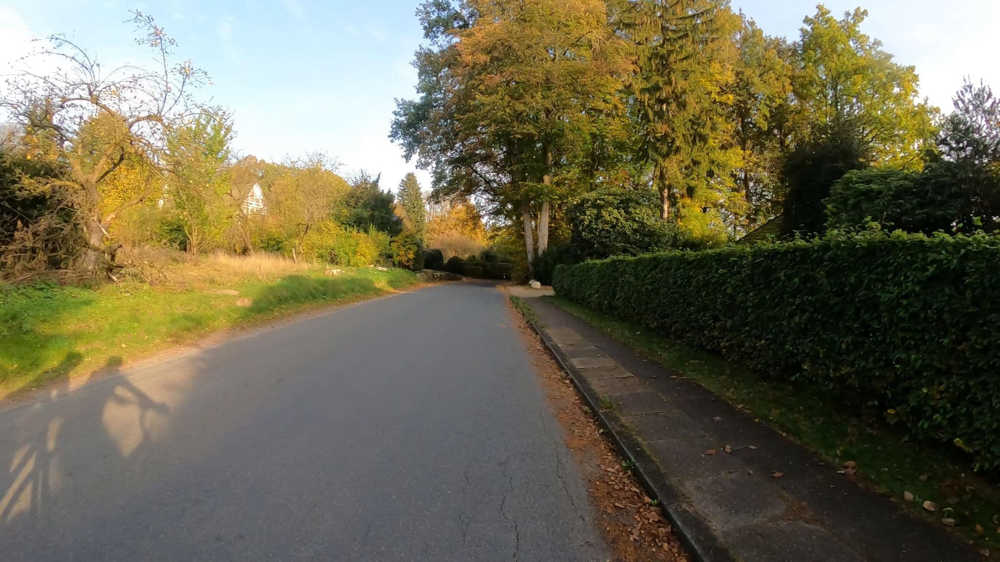 Street view near Hotel-Restaurant Kurth, Bendestorf — © veloroute_hamburg (CC BY-SA · Mapillary)