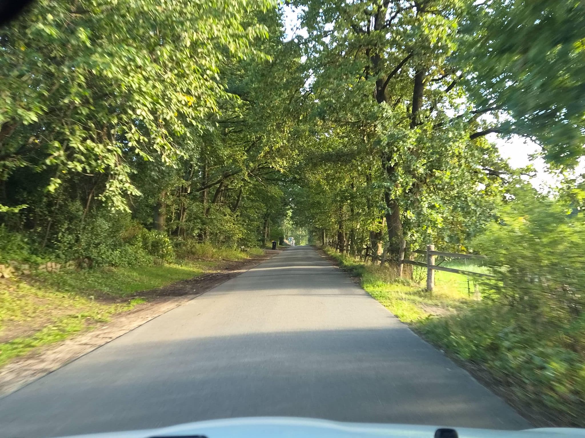 Street view near Landhaus Kratel Vermietung von Ferienwohnungen, Garlstorf — © hotteliene (CC BY-SA · Mapillary)
