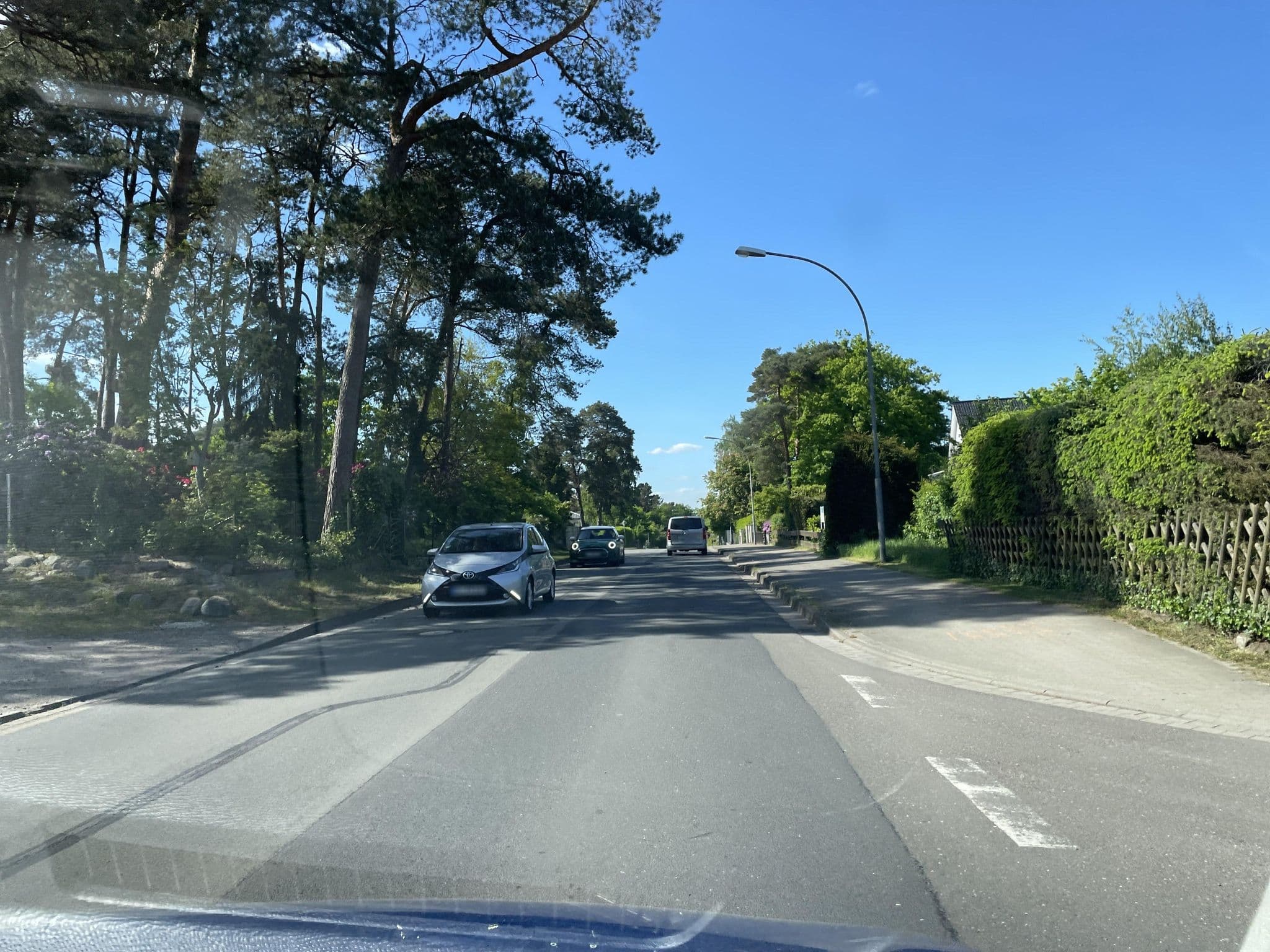 Street view near Bonneß Birgit Rentenberaterin, Seevetal — © hotteliene (CC BY-SA · Mapillary)