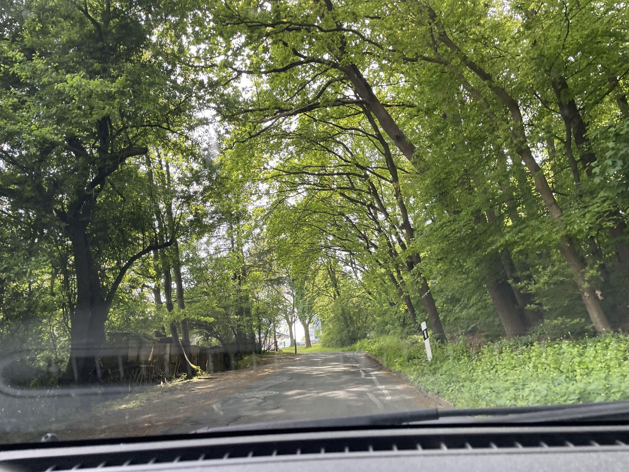 Street view near Hotel-Restaurant Rosengarten, Seevetal — © hotteliene (CC BY-SA · Mapillary)
