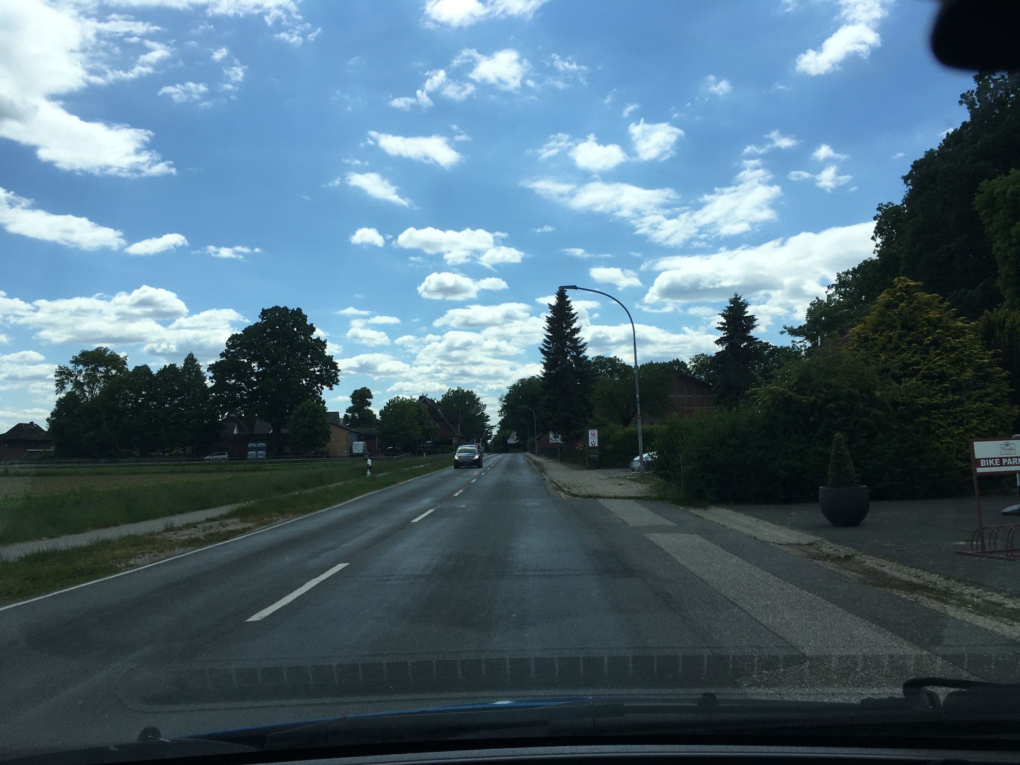 Street view near AKZENT Hotel Cordes & Restaurant am Rosengarten, Eißendorf — © hotteliene (CC BY-SA · Mapillary)