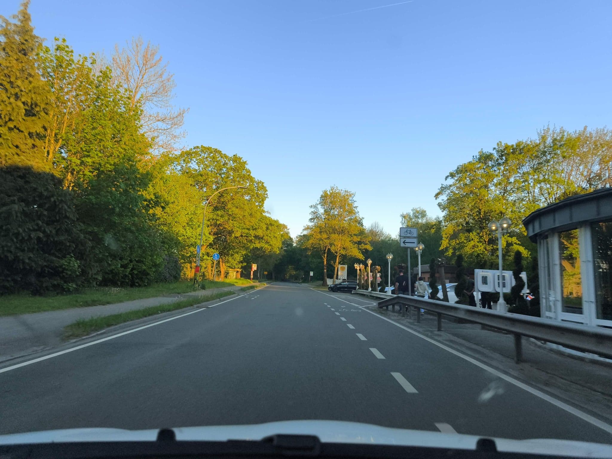 Street view near M&M Hotels GmbH, Seevetal — © hotteliene (CC BY-SA · Mapillary)