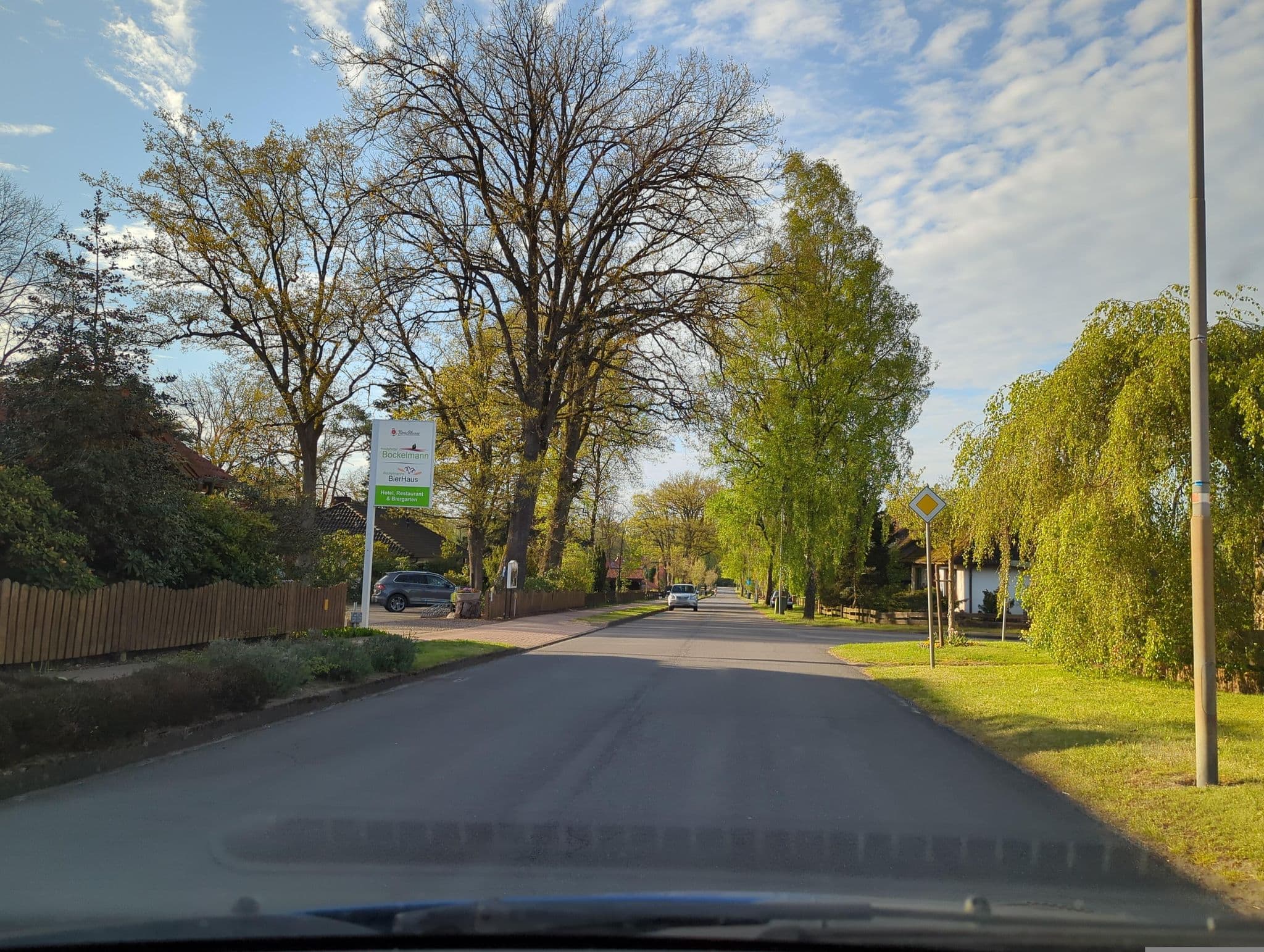 Street view near Bockelmann Hotel Bispingen, Bispingen — © hotteliene (CC BY-SA · Mapillary)