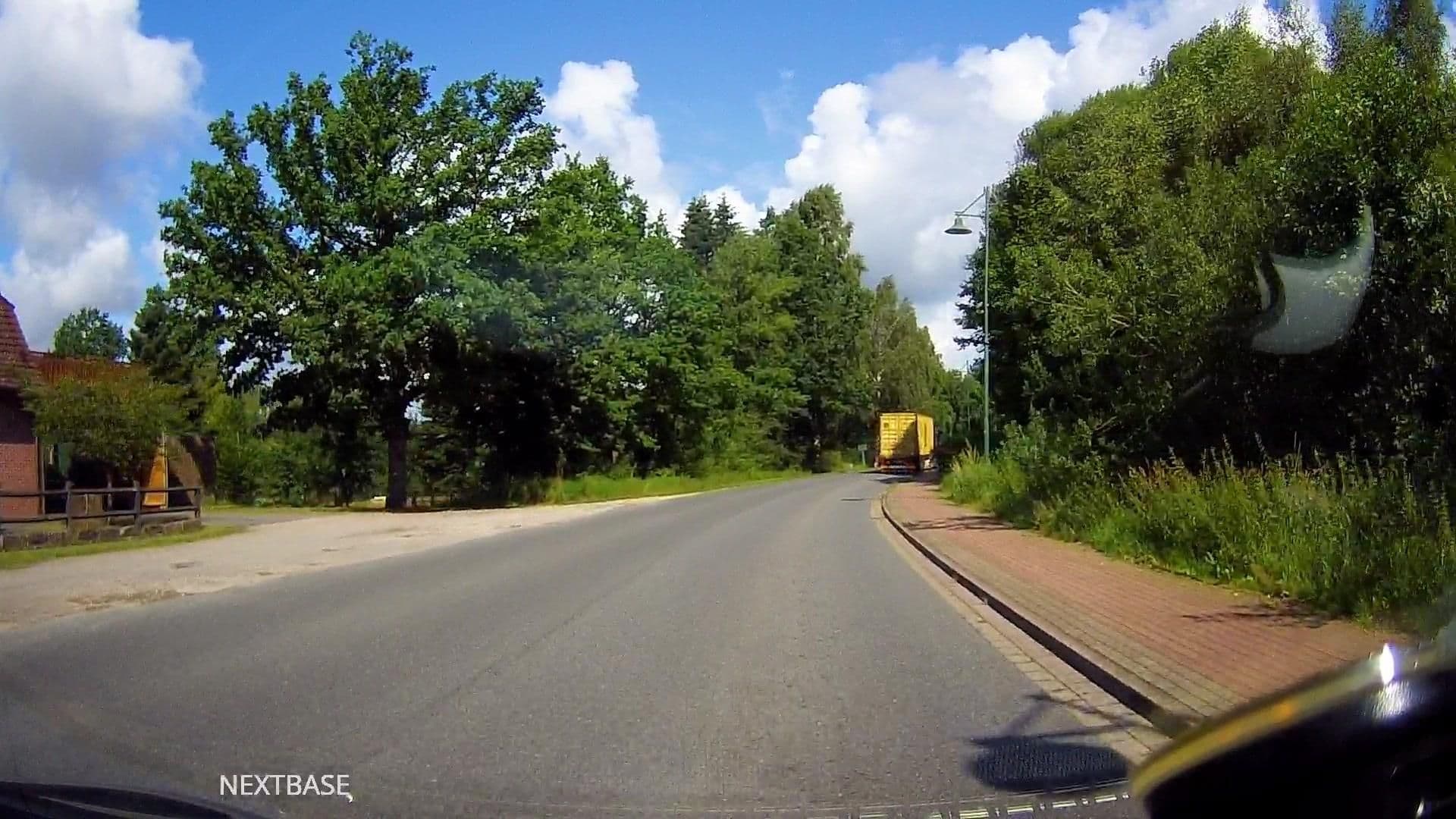 Street view near Behringer Hof, Bispingen — © derlipper (CC BY-SA · Mapillary)