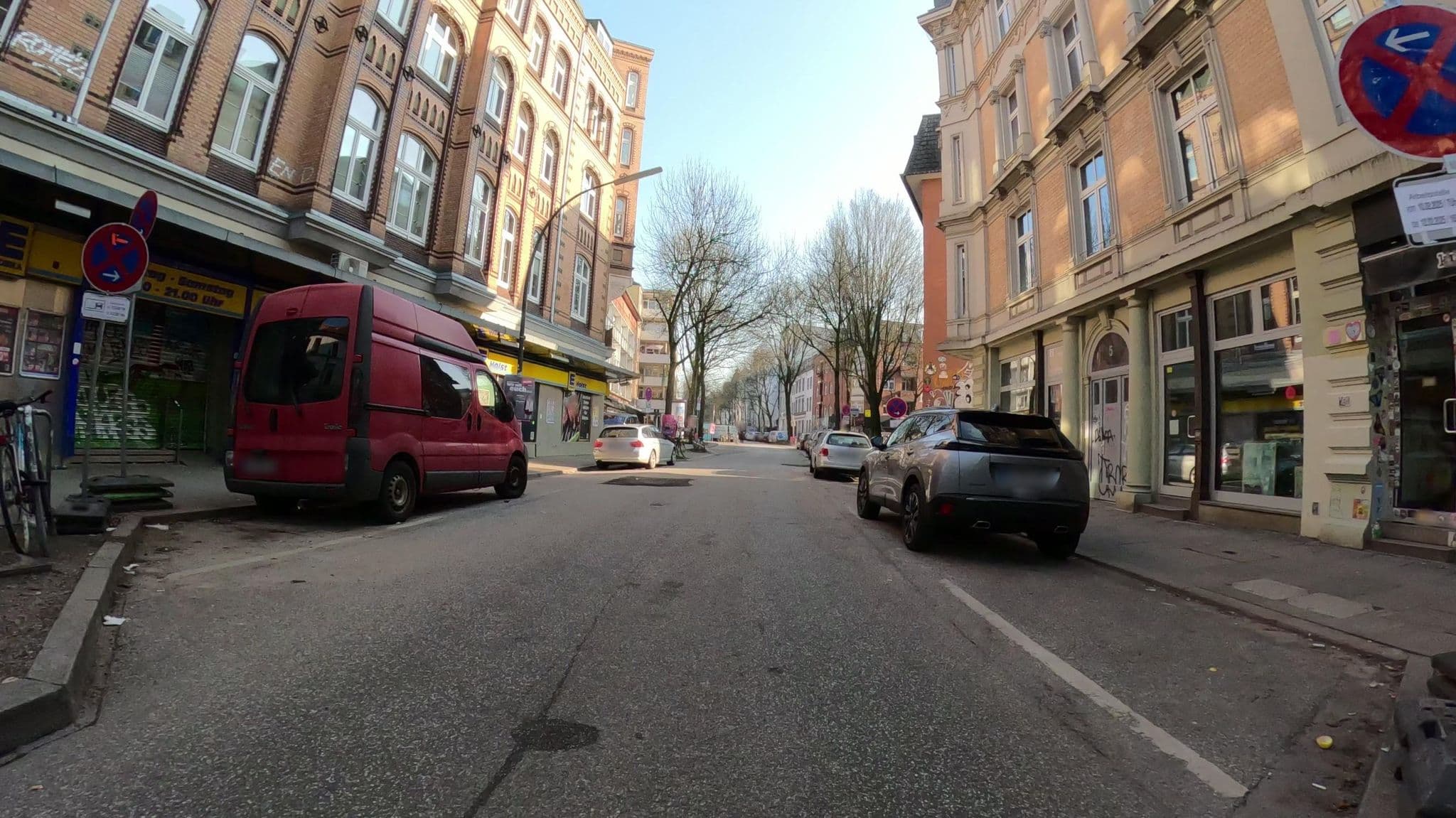 Street view near Das Ferienhaus, St. Pauli — © veloroute_hamburg (CC BY-SA · Mapillary)