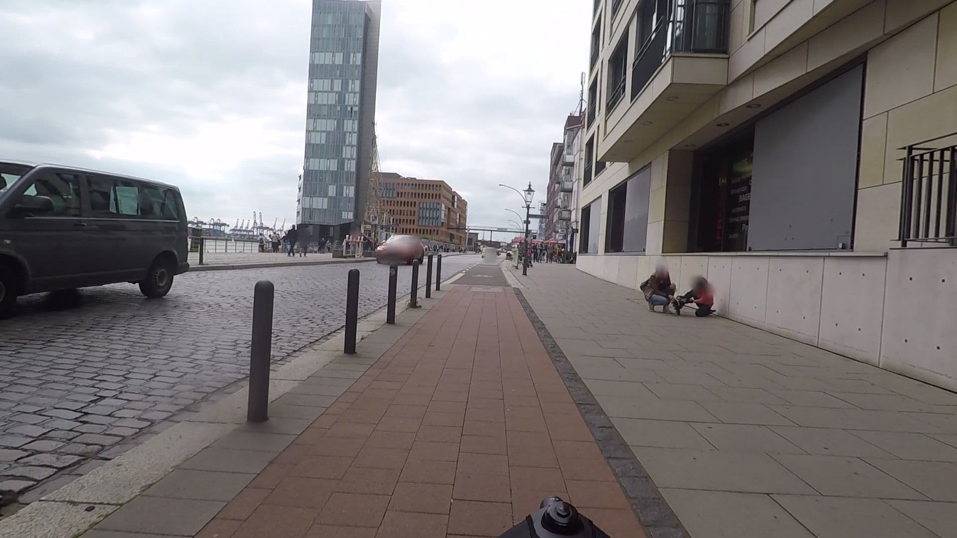 Street view near Clipper Boardinghouse GmbH & Co, Altona-Altstadt — © mjay (CC BY-SA · Mapillary)
