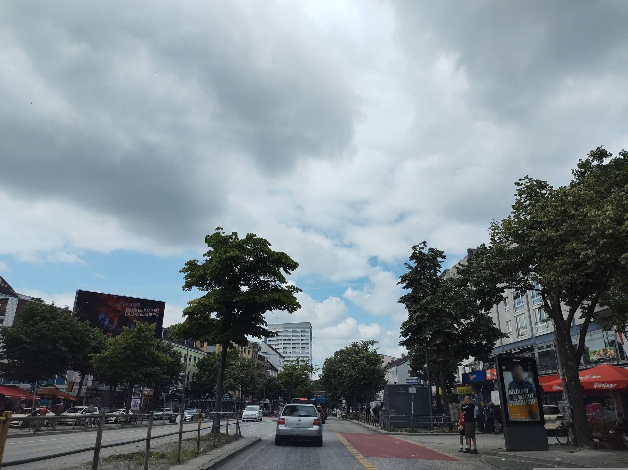 Street view near Hotel 82, St. Pauli — © thetornado76 (CC BY-SA · Mapillary)