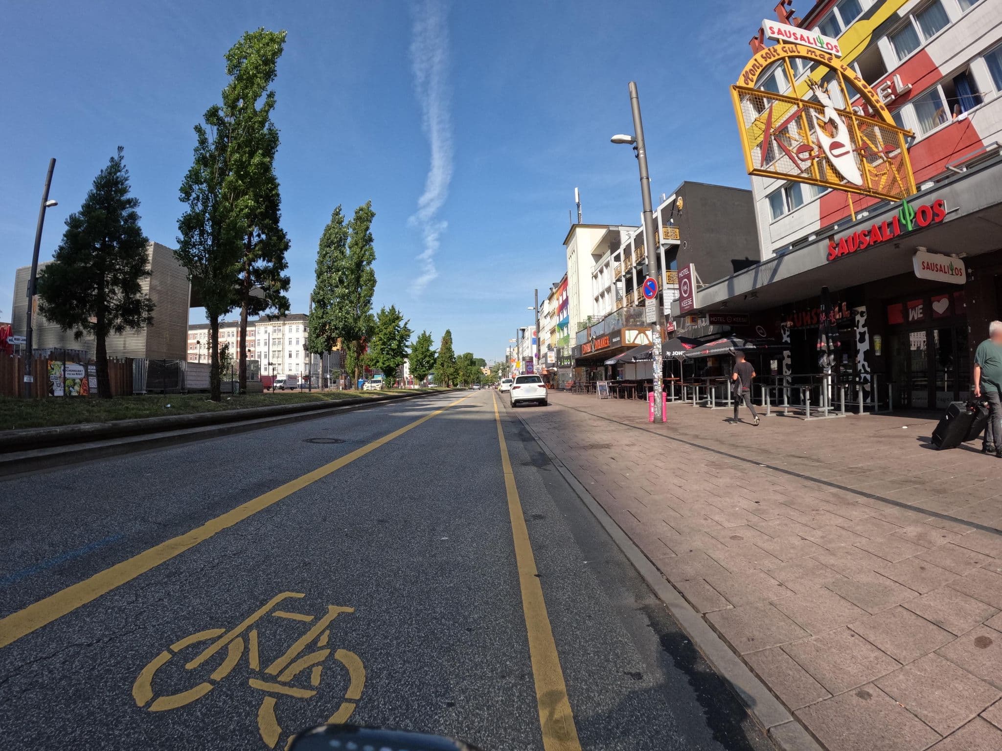 Street view near Centro Hotel Keese, St. Pauli — © mjay (CC BY-SA · Mapillary)