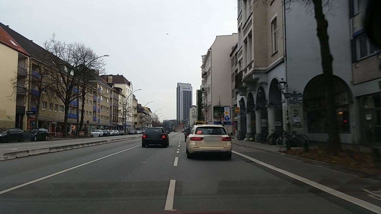 Street view near Grindelhotelchen, Rotherbaum — © tian (CC BY-SA · Mapillary)