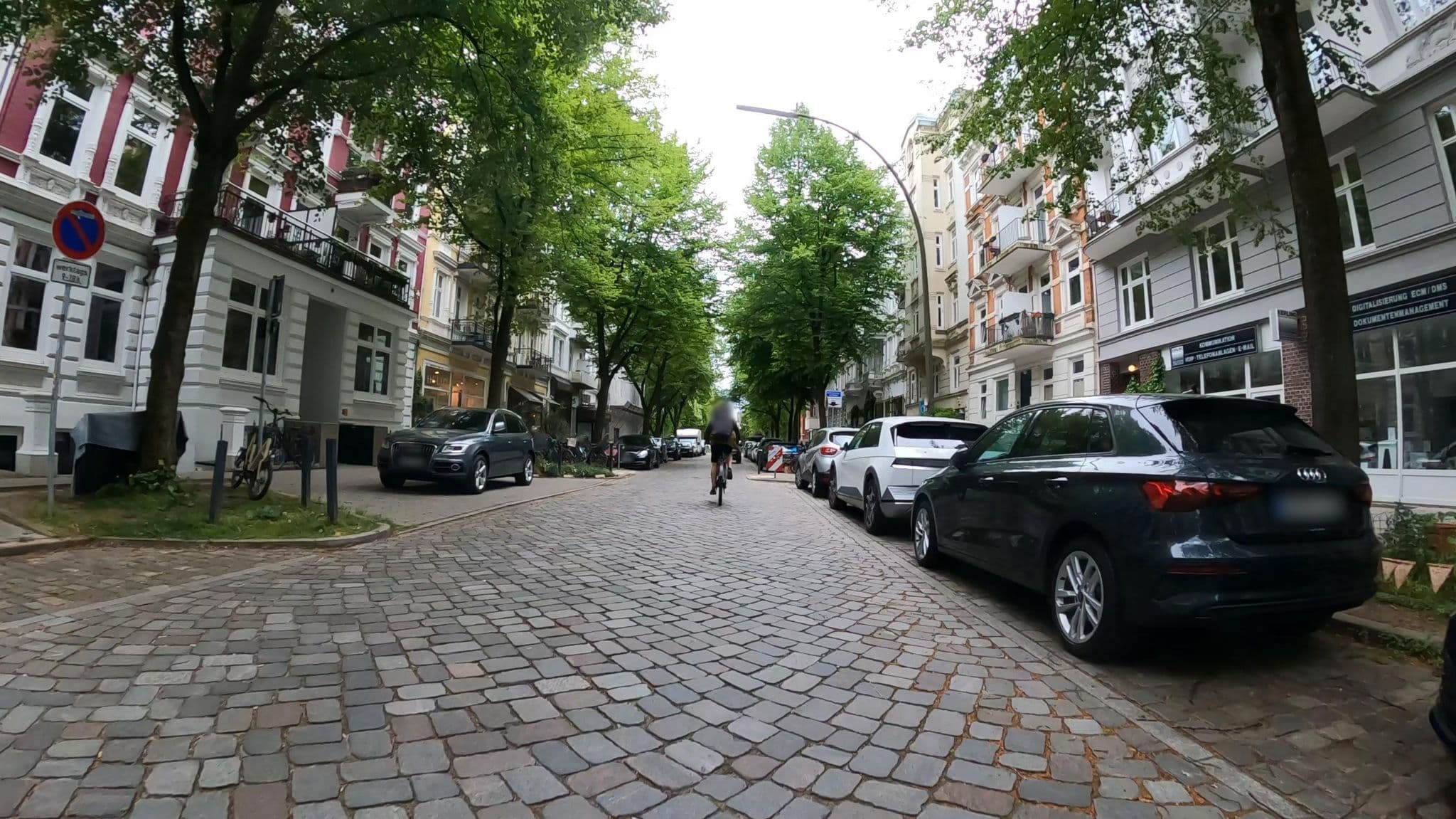 Street view near Stay In hamburg, Eimsbüttel — © veloroute_hamburg (CC BY-SA · Mapillary)