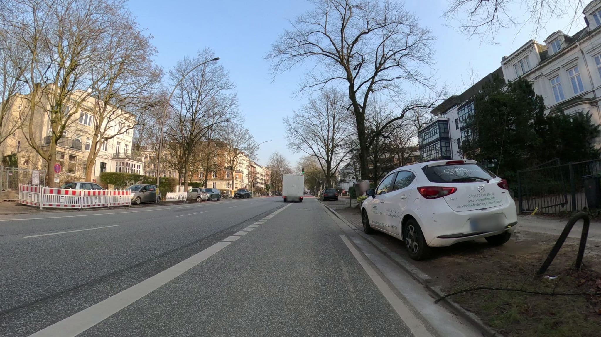 Street view near Hamburg Hotel Association, Rotherbaum — © veloroute_hamburg (CC BY-SA · Mapillary)