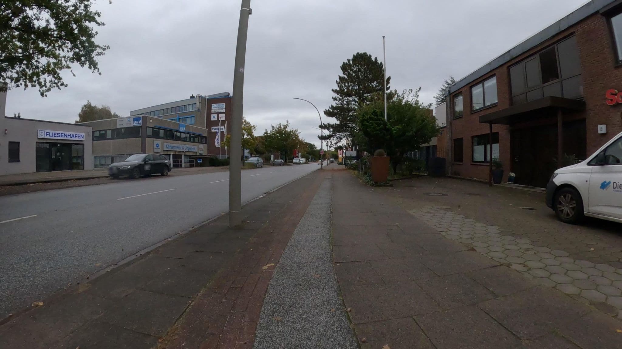 Street view near City-Apartment Hamburg, Niendorf — © veloroute_hamburg (CC BY-SA · Mapillary)