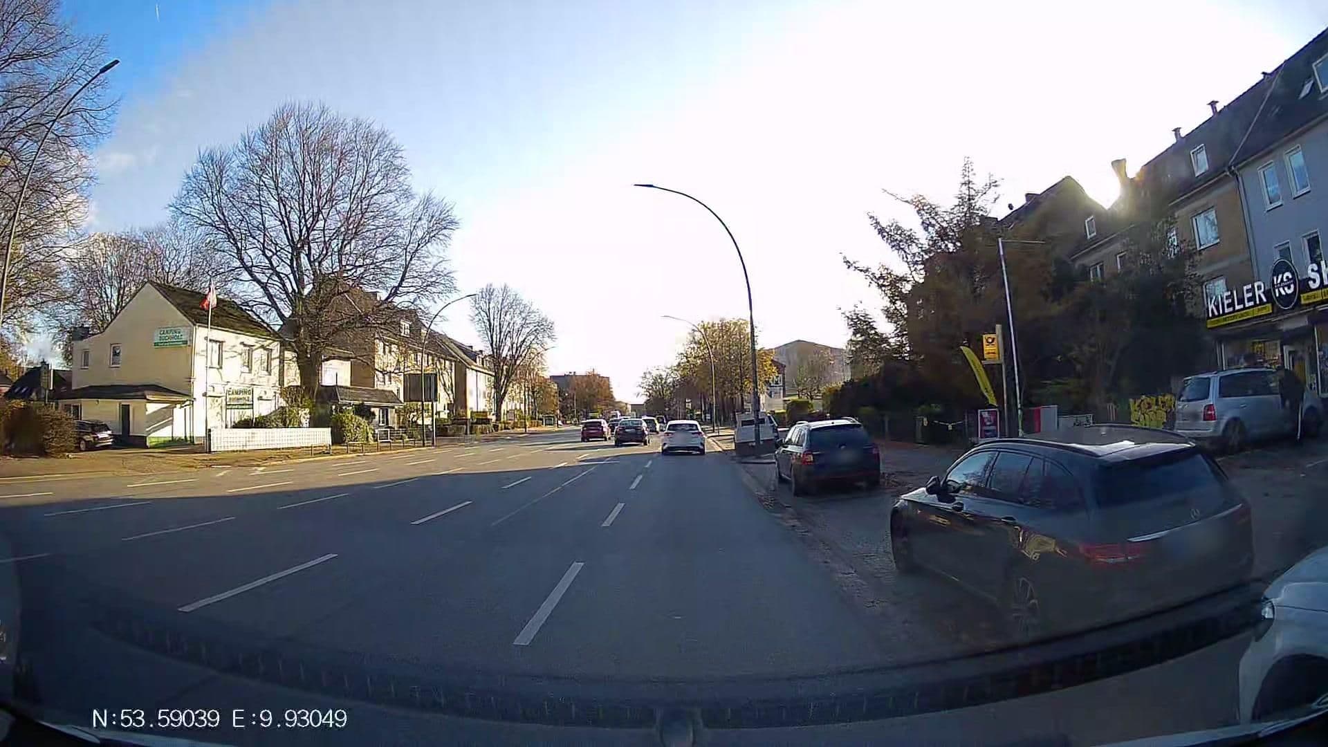 Street view near Hotel Rex GmbH, Stellingen — © Hightower- (CC BY-SA · Mapillary)
