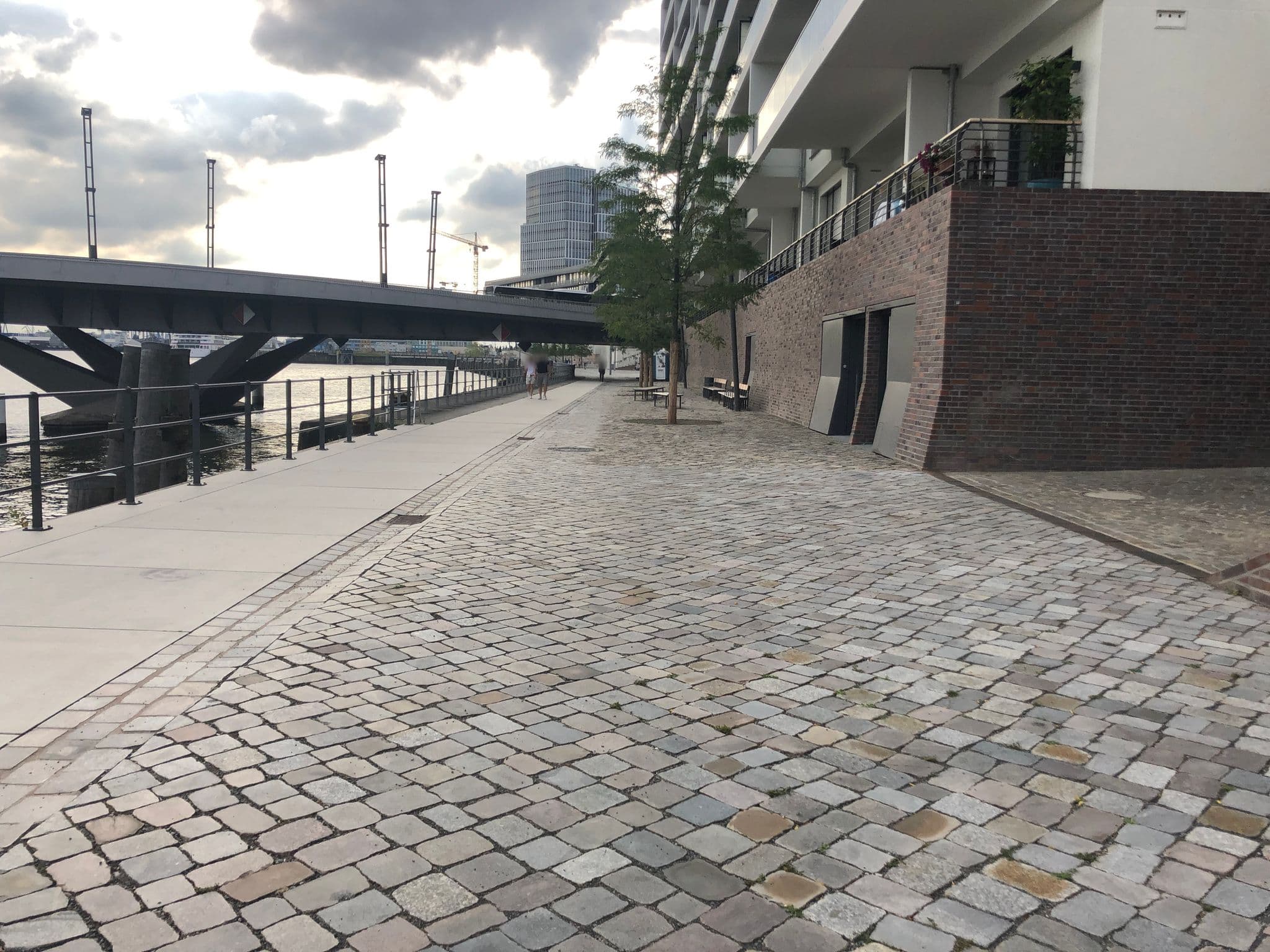 Street view near Rezeption, HafenCity — © harrypotter (CC BY-SA · Mapillary)