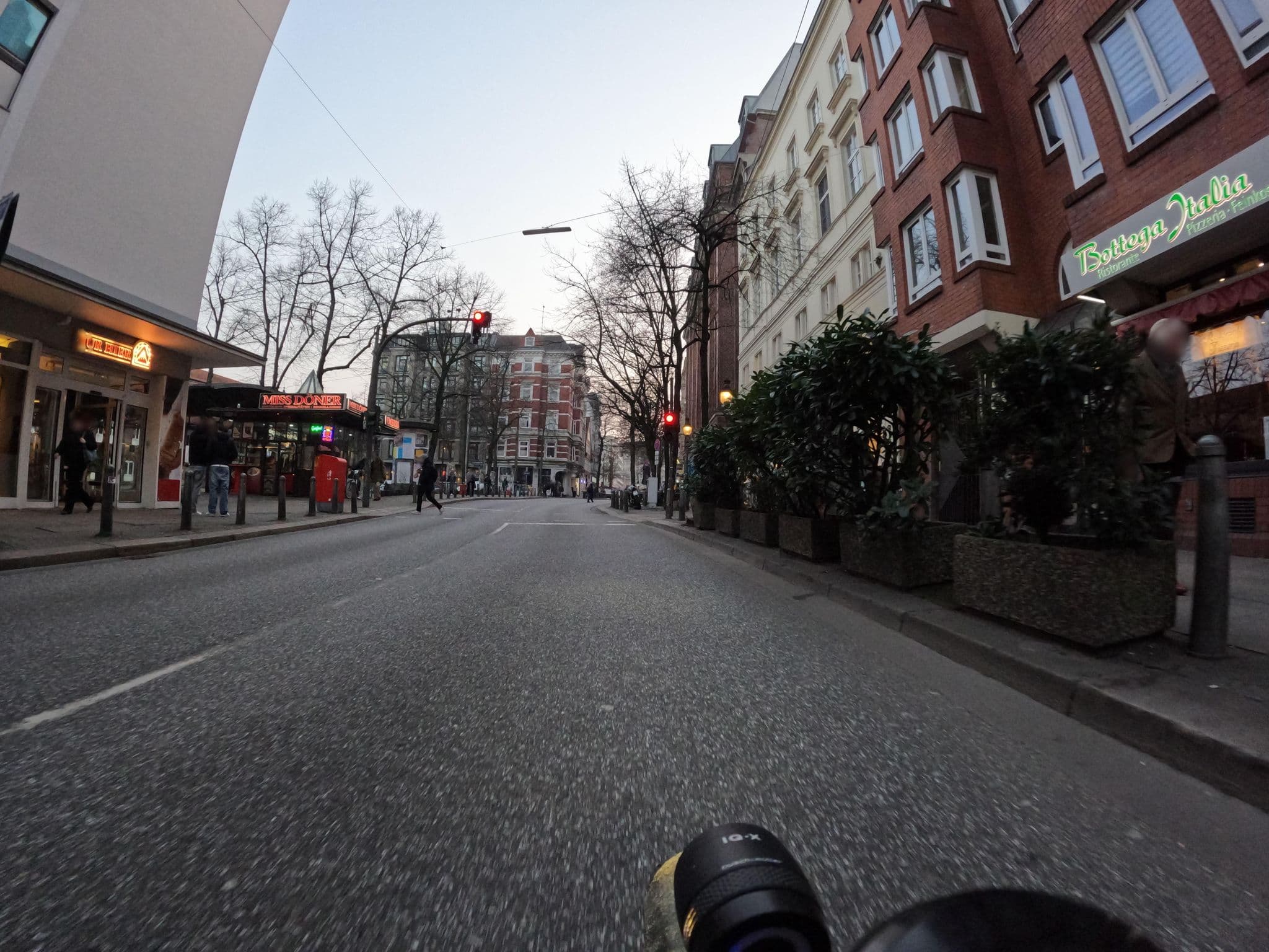 Street view near Bel Etage, St. Georg — © mjay (CC BY-SA · Mapillary)